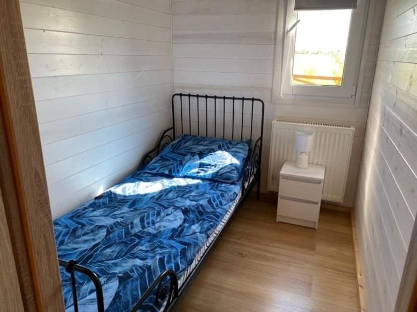 Three-Bedroom Apartment - Photo 8