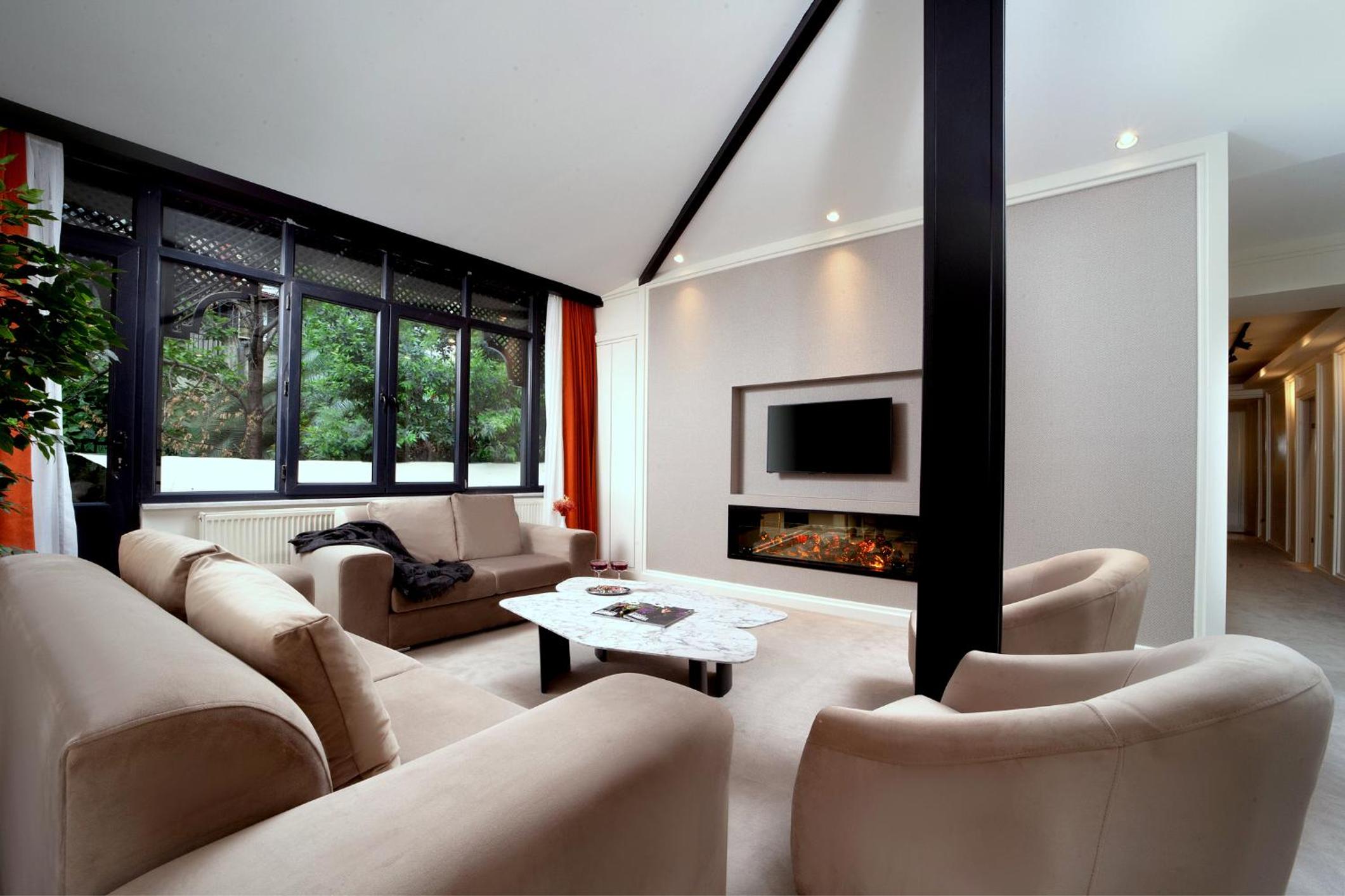 Three-Bedroom Apartment