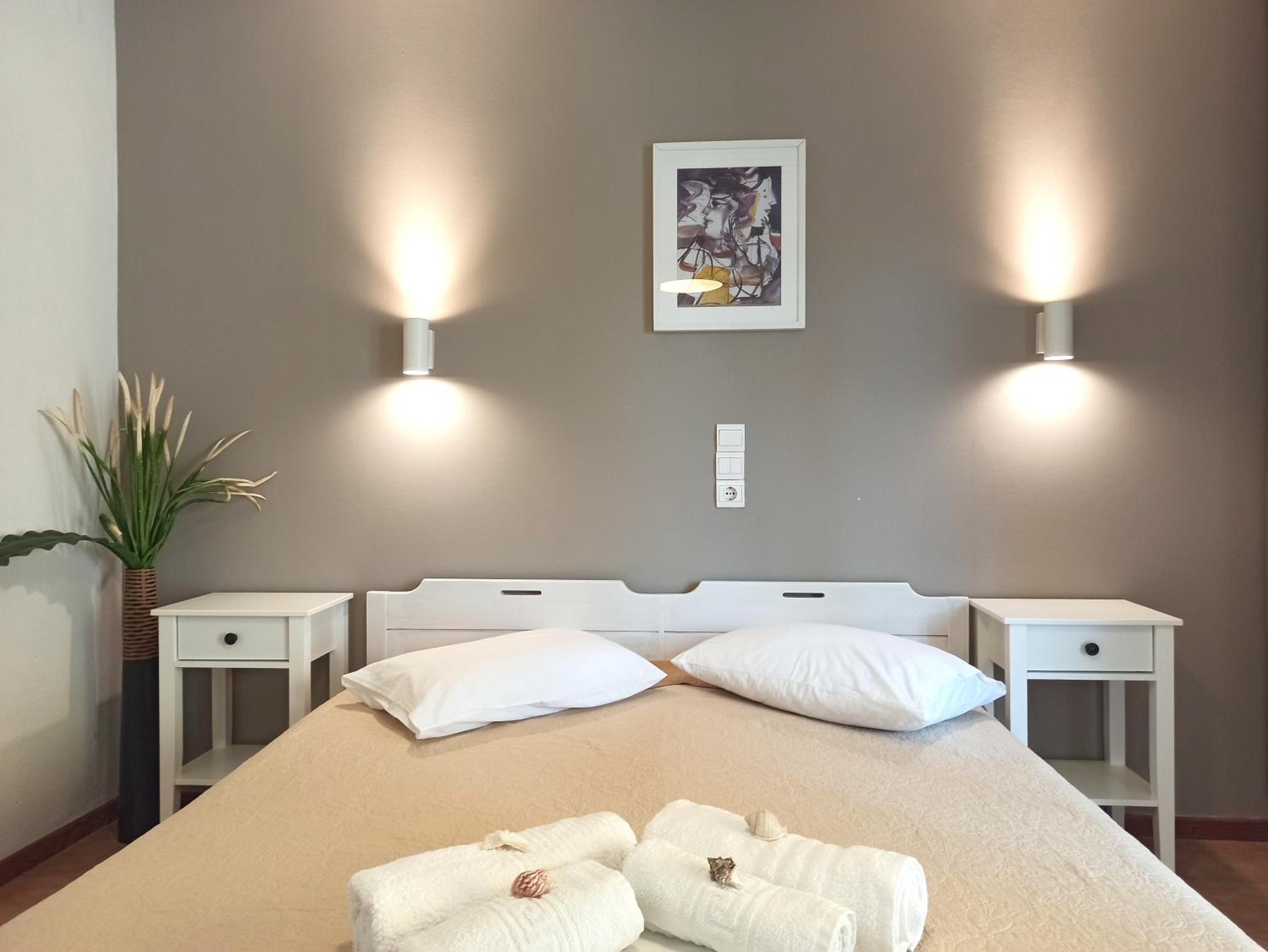 Triple Room with Terrace photo 2