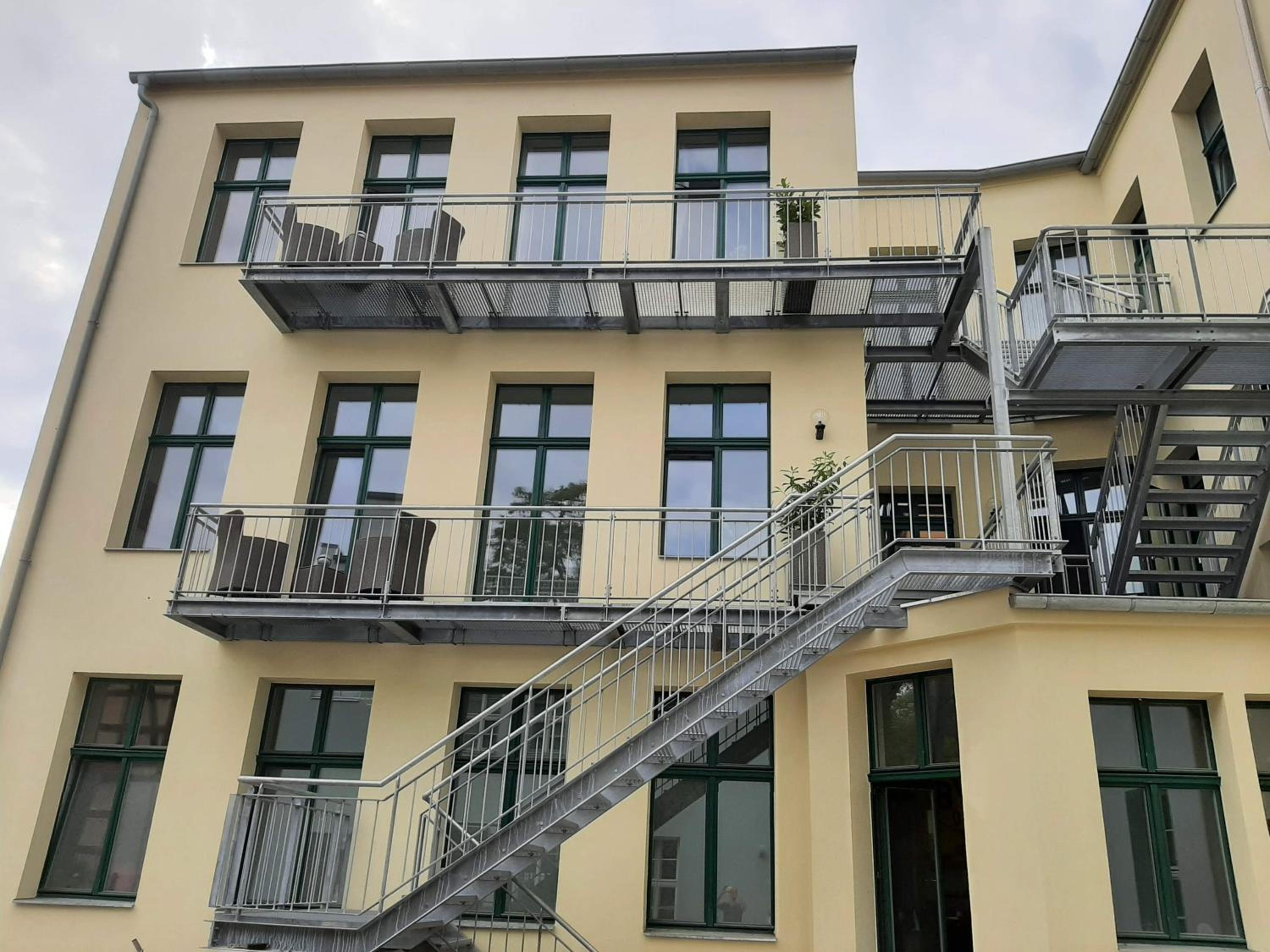 Apartment With Balcony photo 3