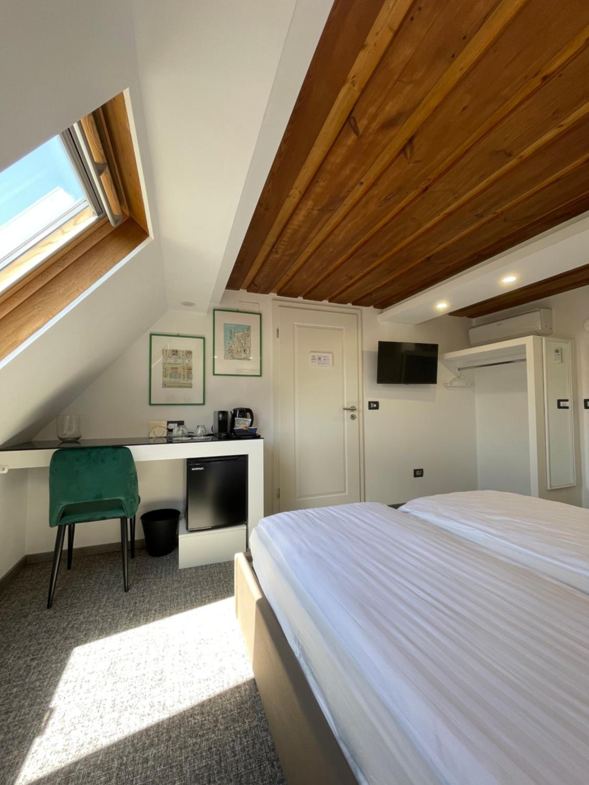 Double Room photo 2