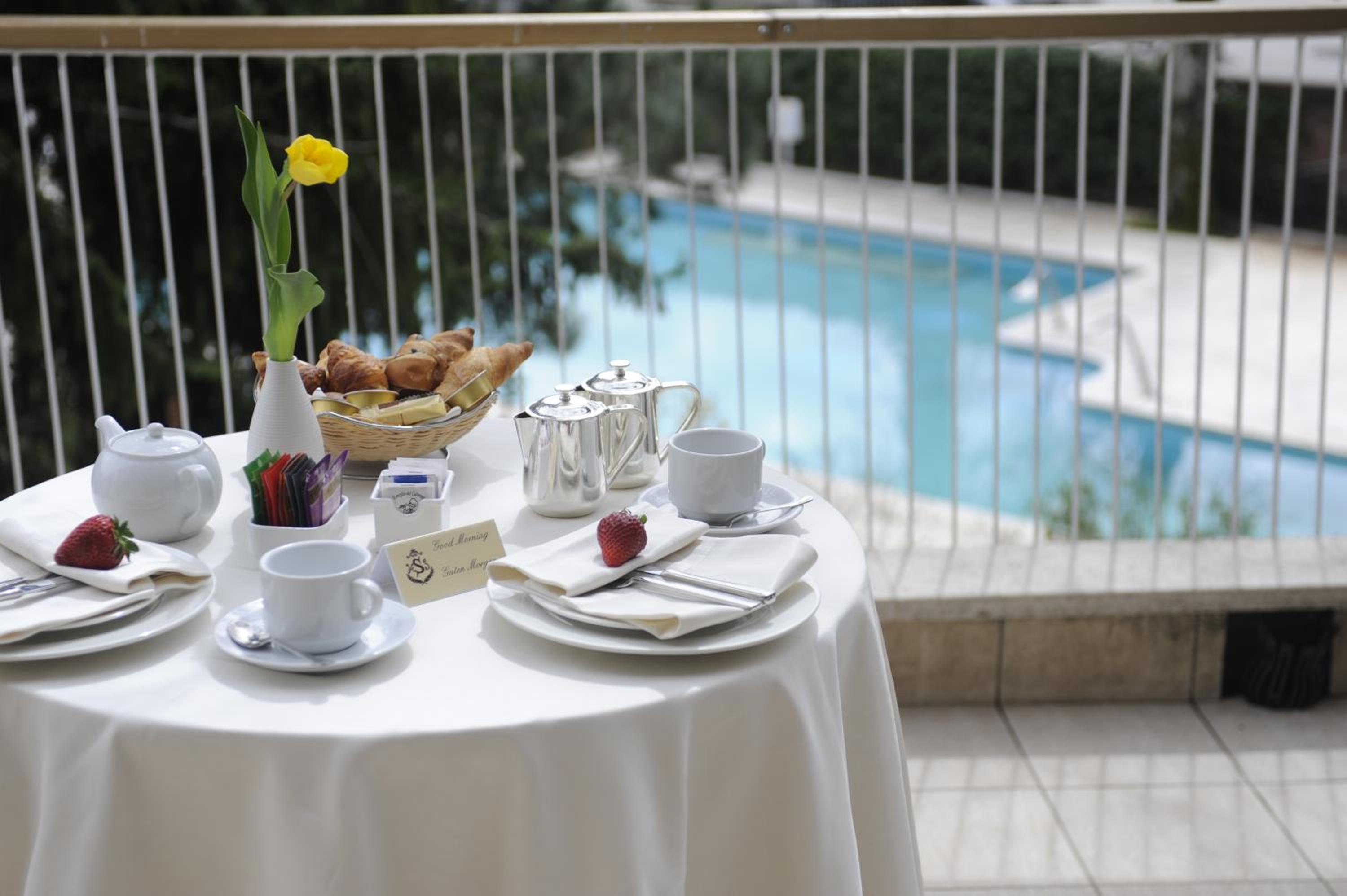 Suite - Photo 7