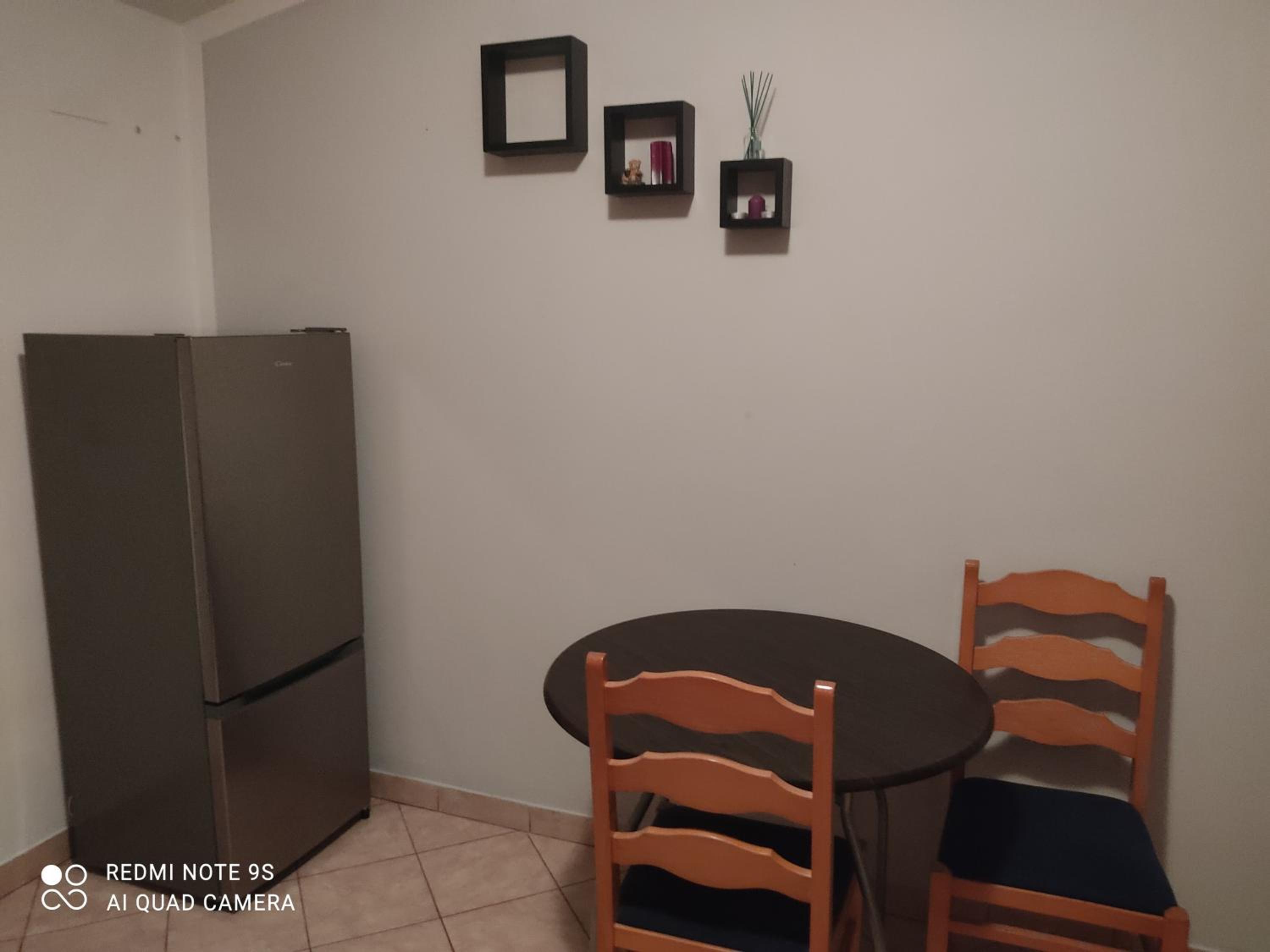 One-Bedroom Apartment photo 3