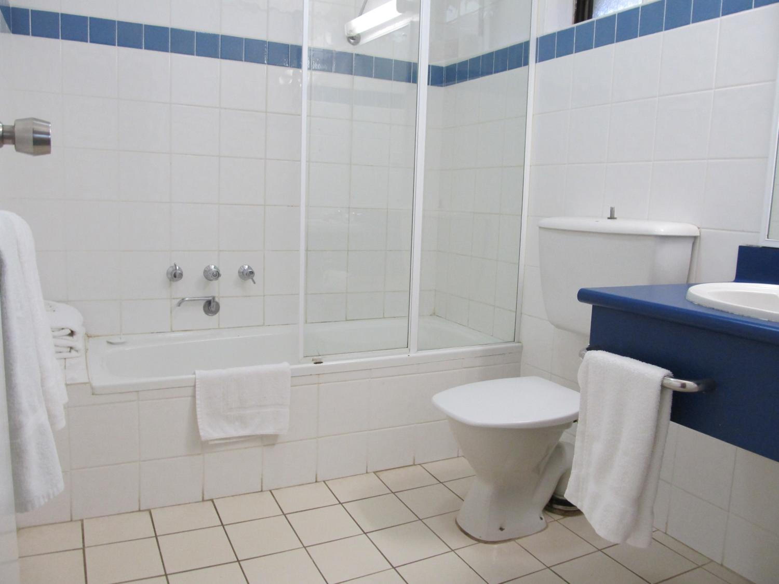Standard Suite - Photo 1
