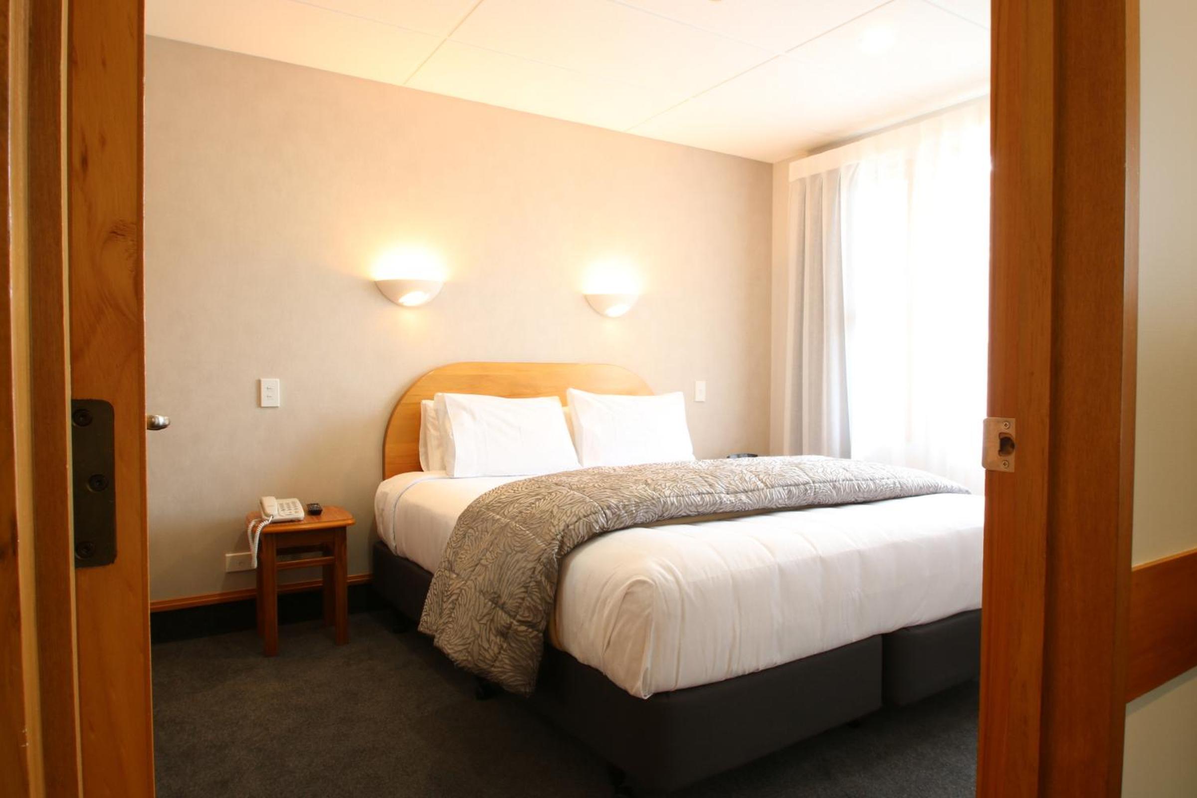 One-Bedroom Apartment - Disability Access thumbnail 6