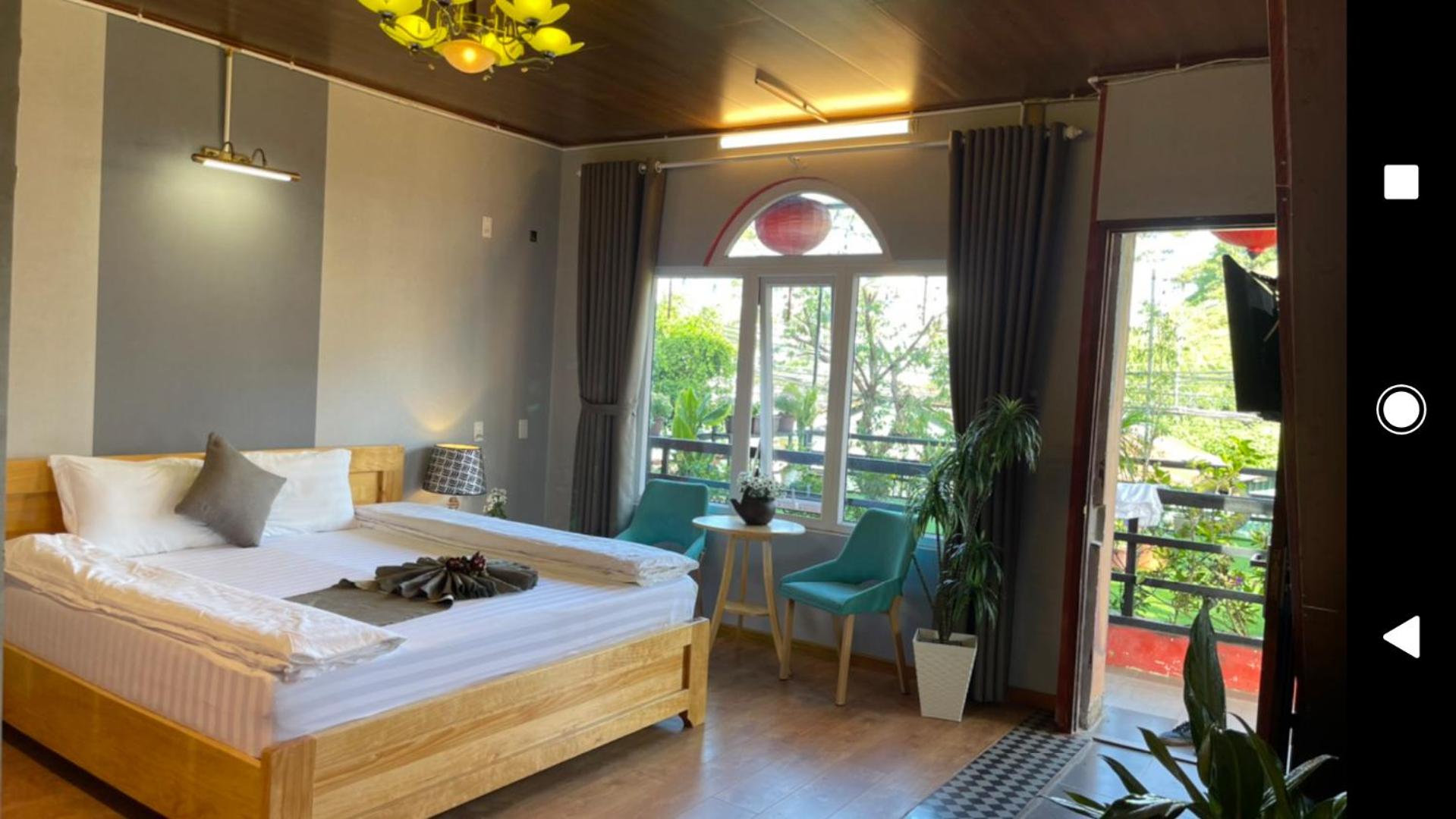 Family Room with Terrace photo 1