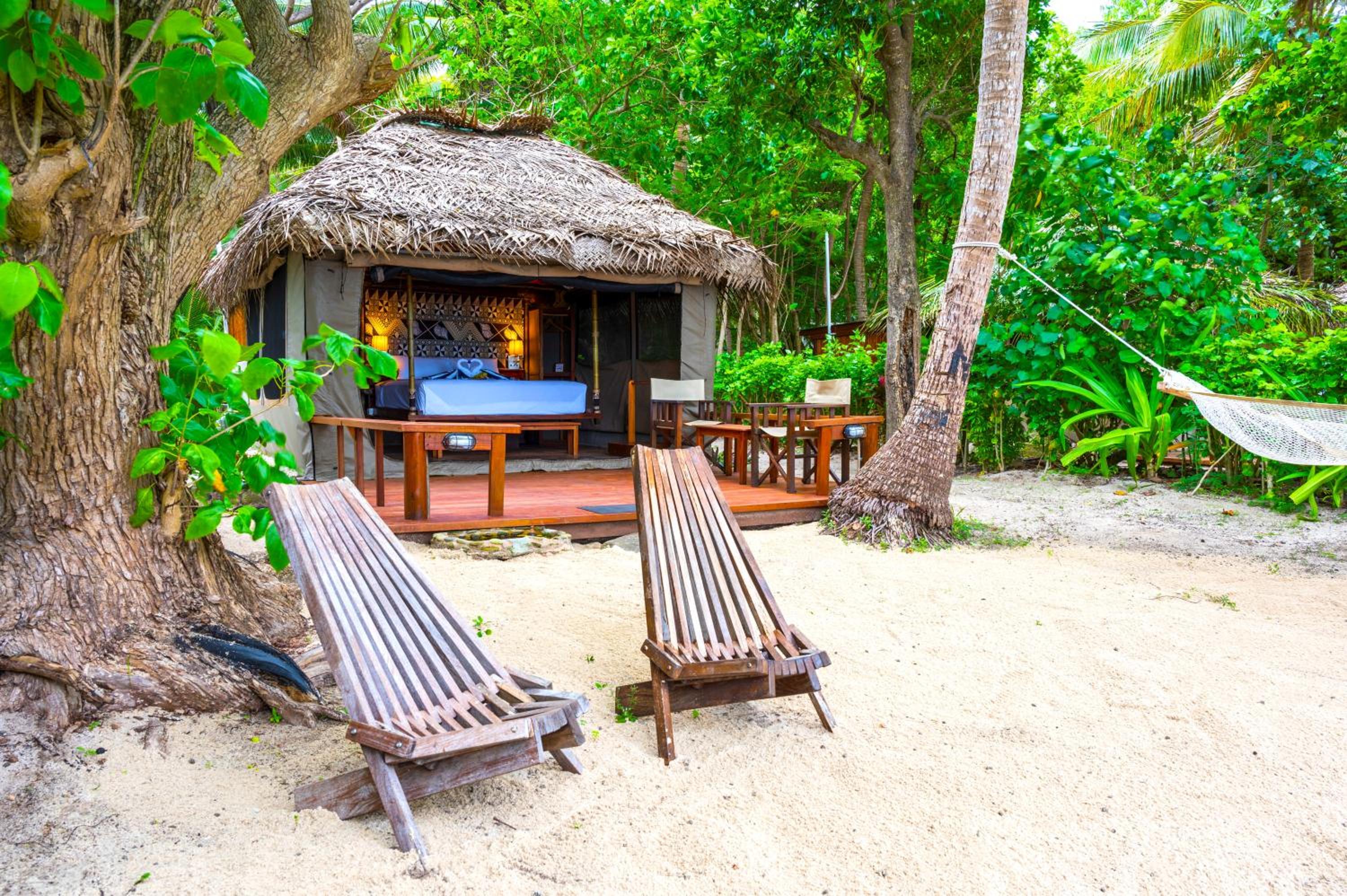 Beachfront Adi (Queen) Bure photo 6