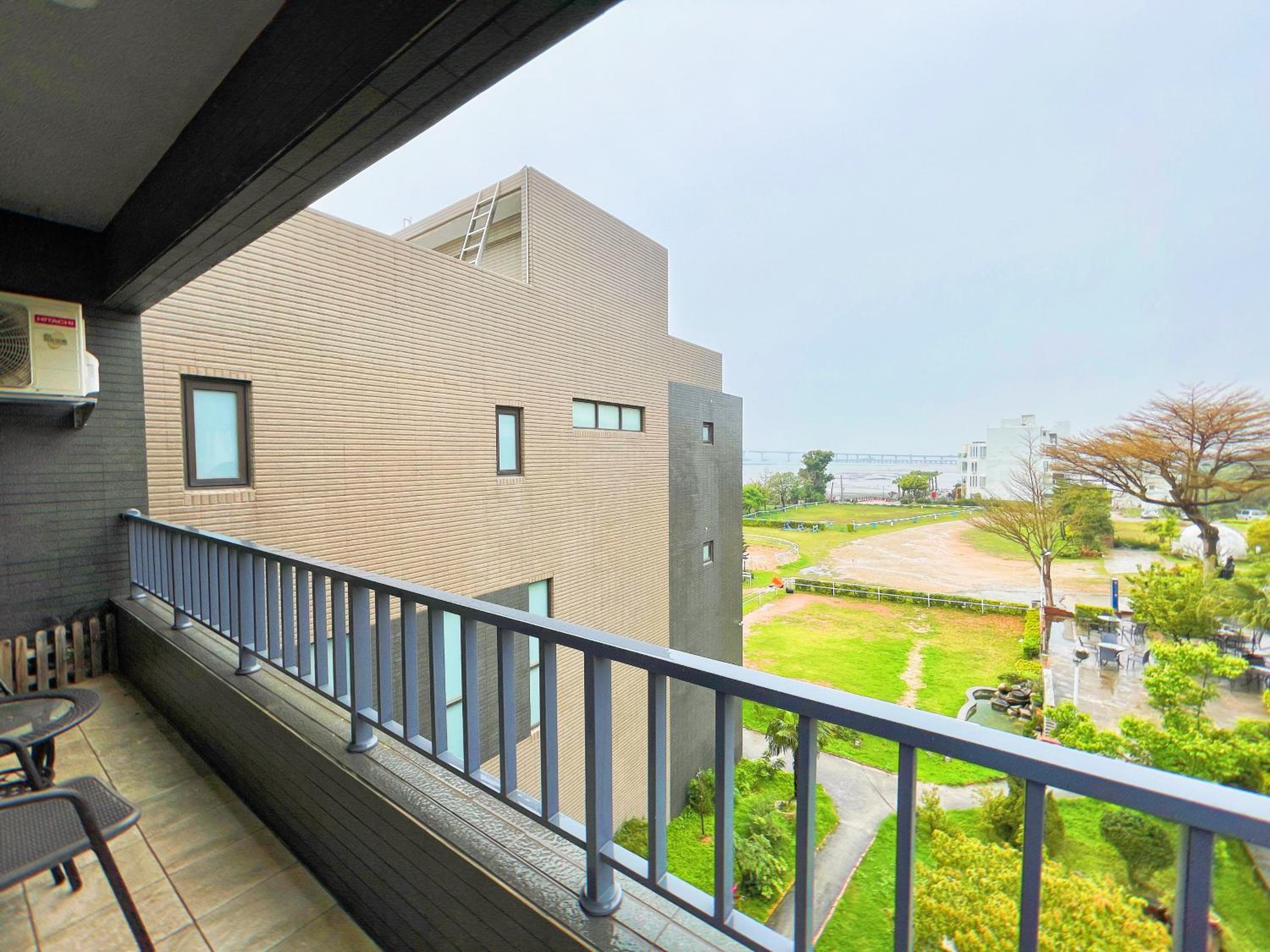 Double Room with Balcony and Sea View photo 3