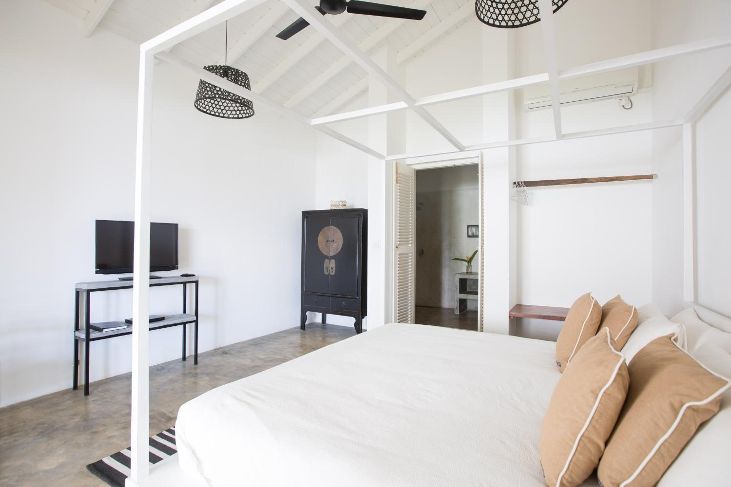Suite with Garden View photo 2
