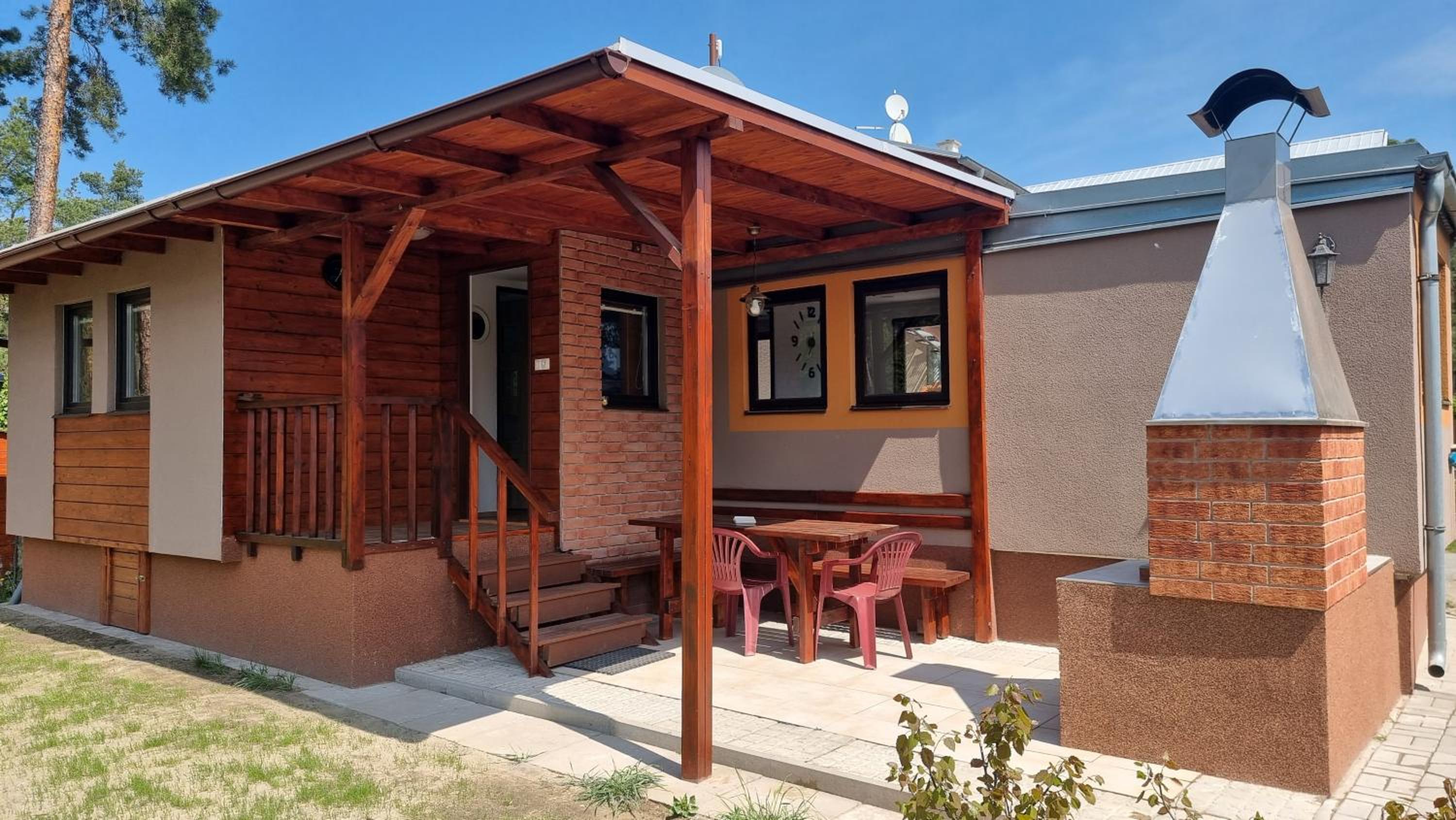 Two-Bedroom House photo 3