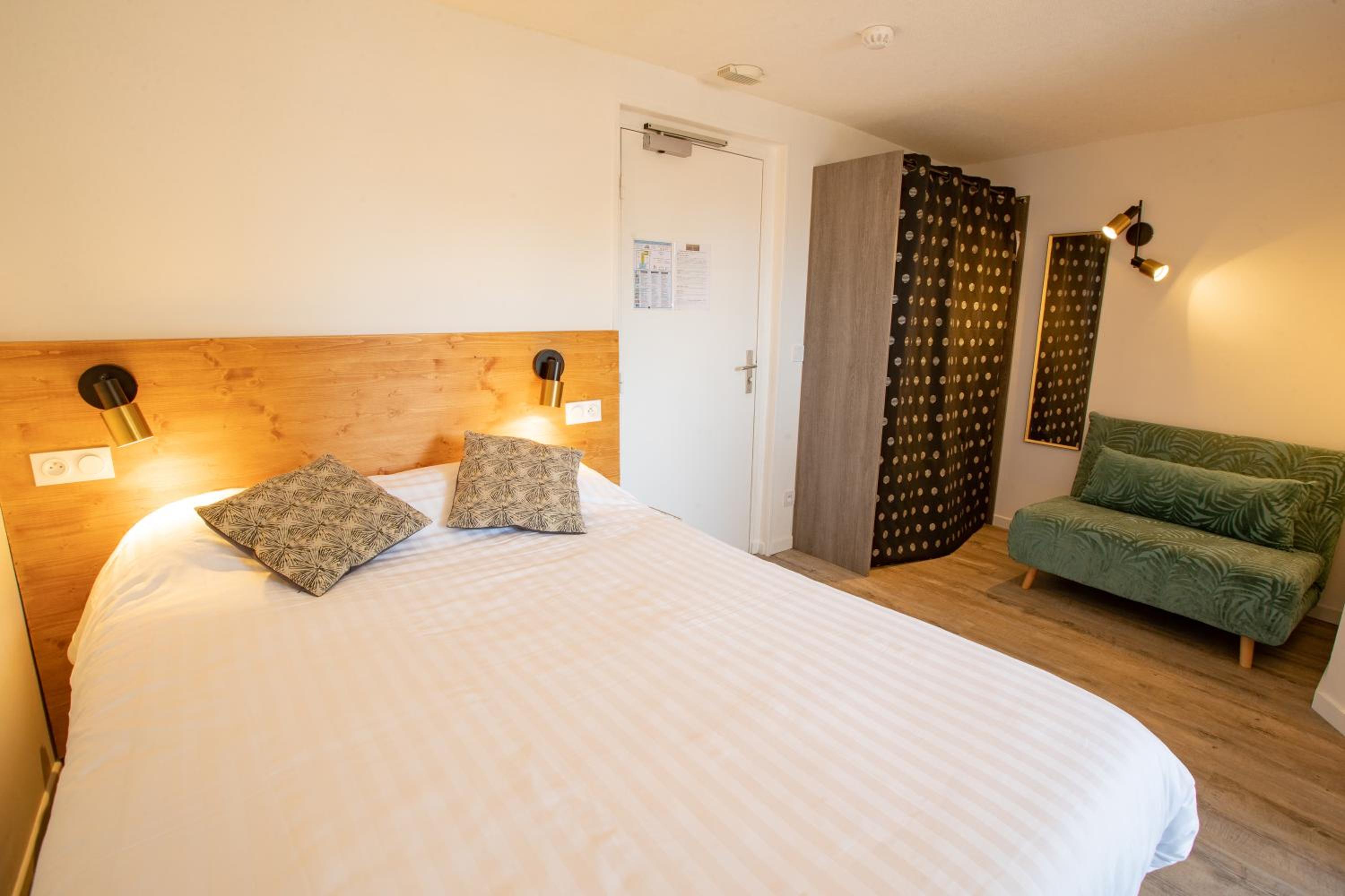Comfort Triple Room - Photo 5