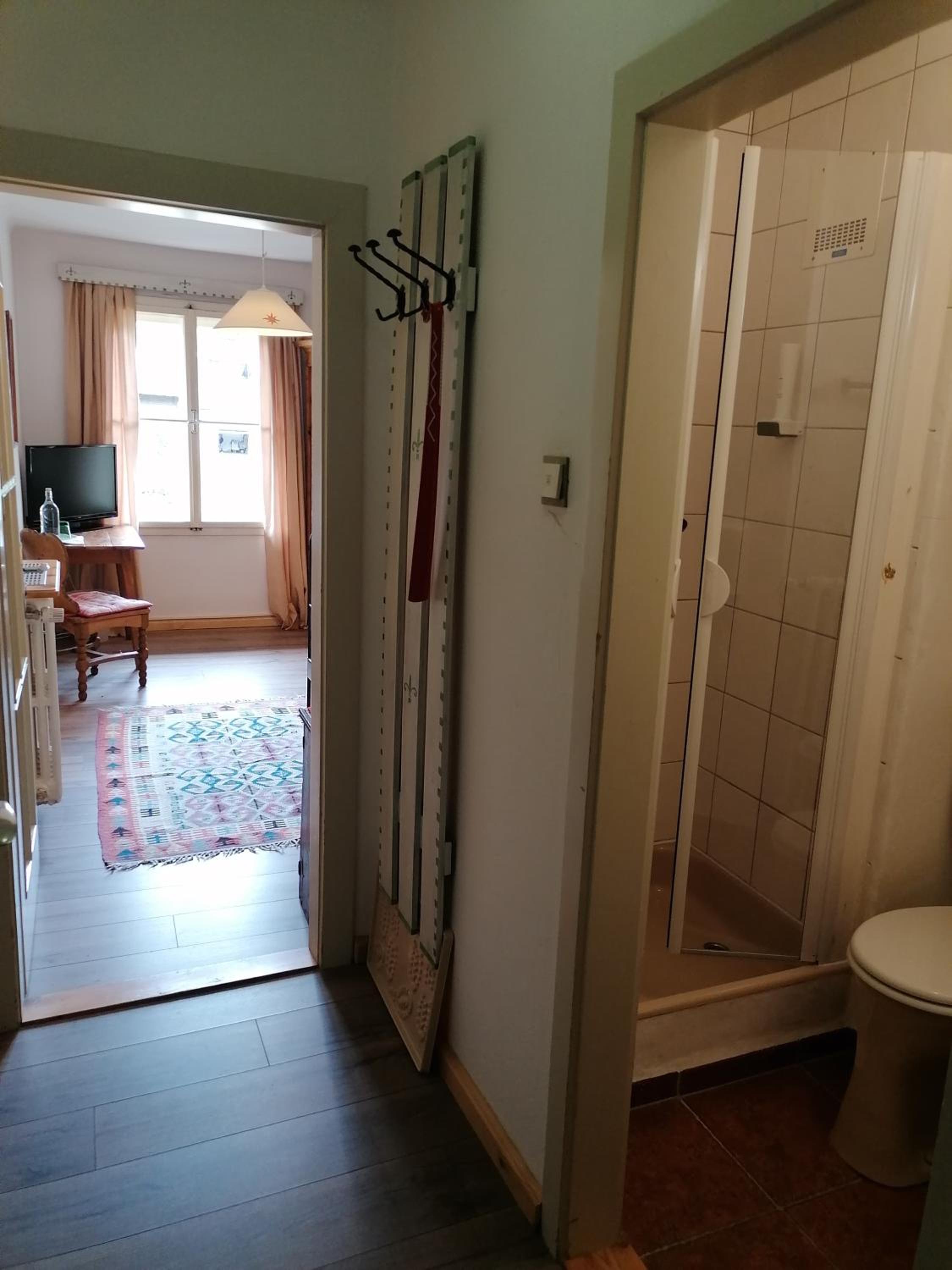Single Room photo 3