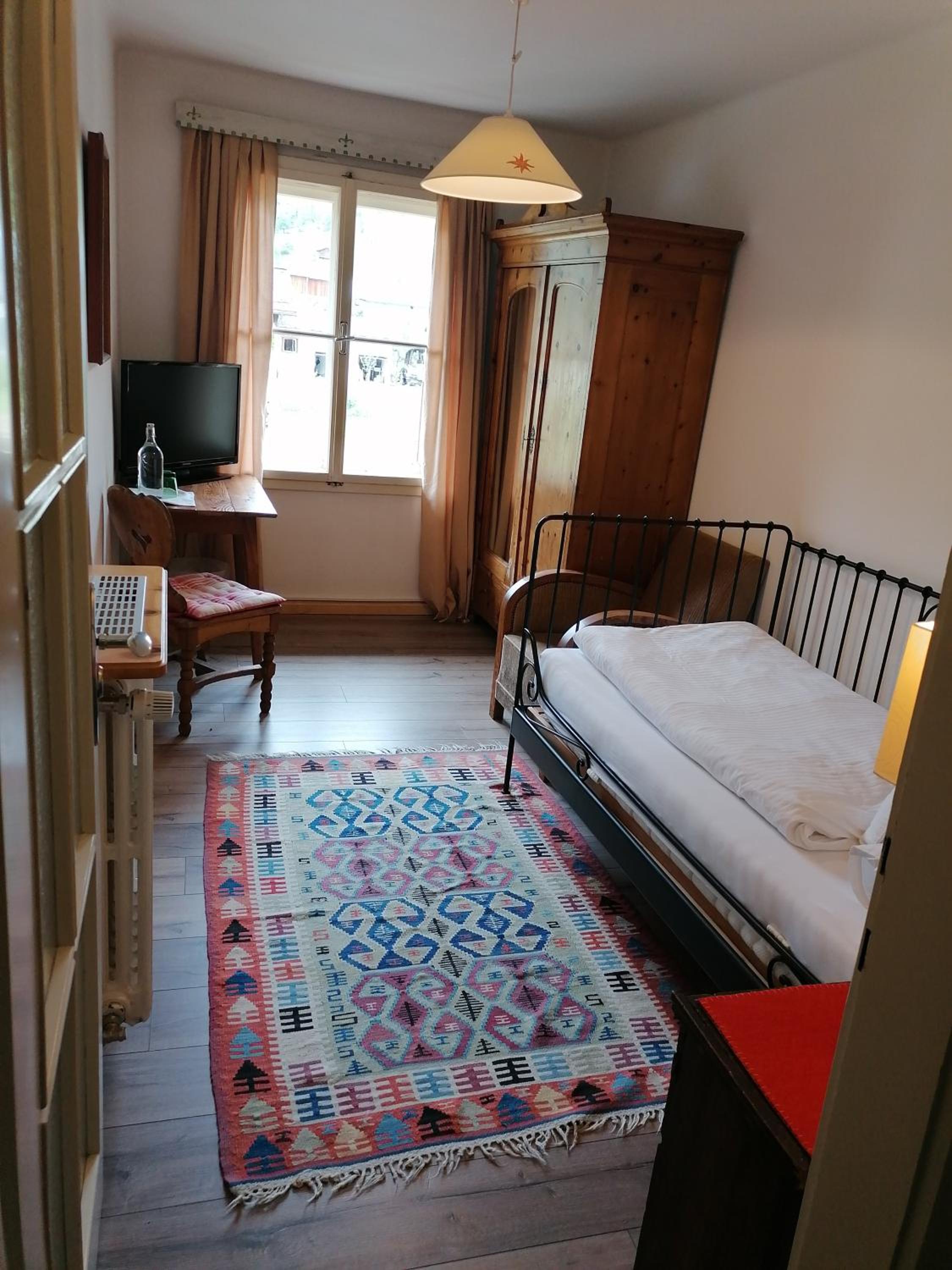 Single Room photo 1
