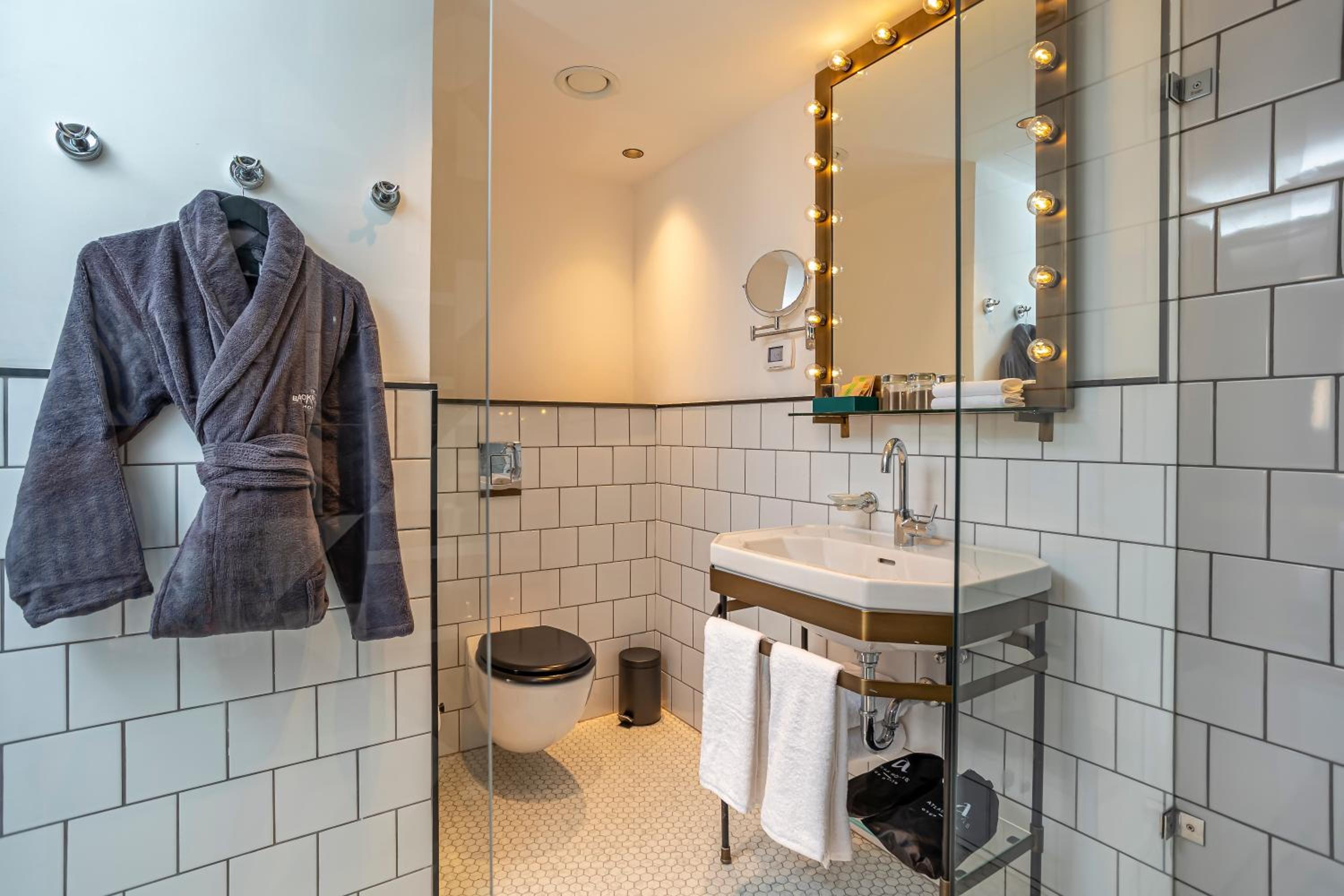 Junior Suite - Photo 9