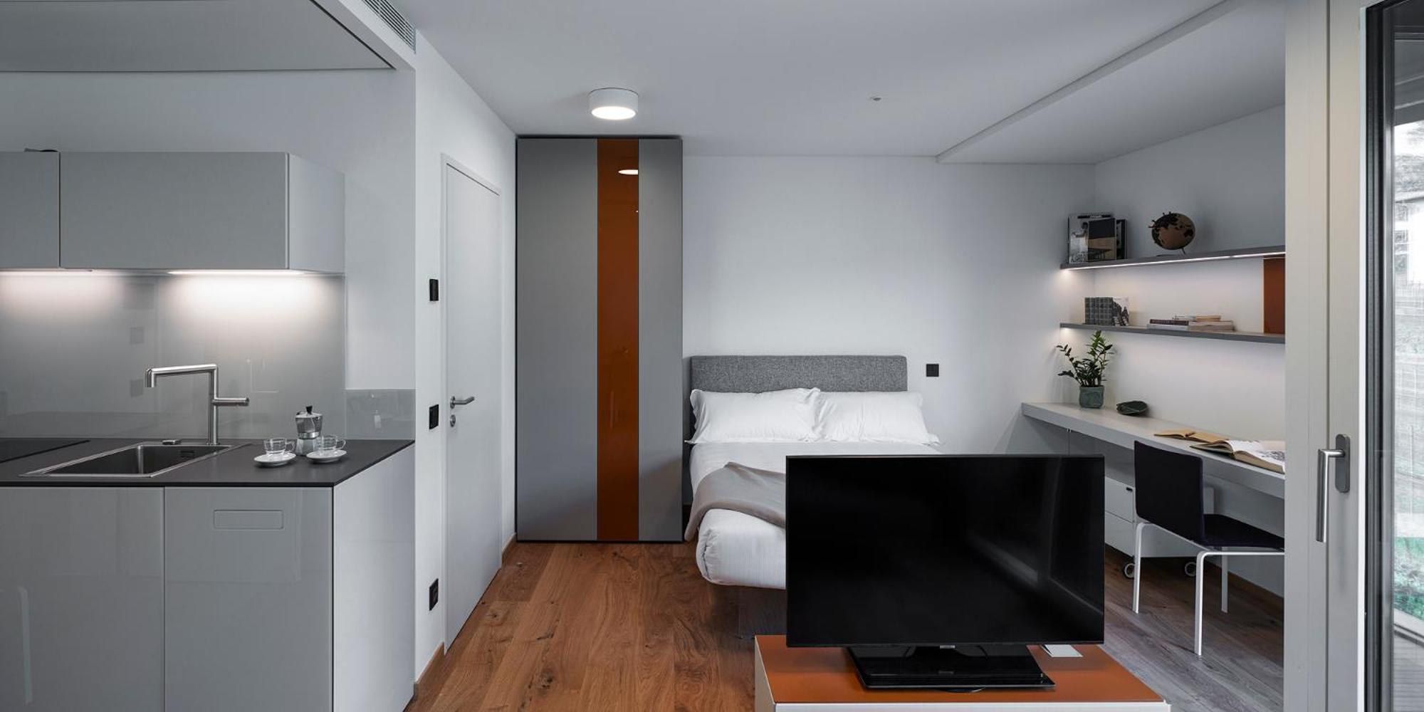 Apartment with Garden View - Photo 2