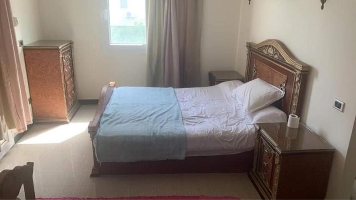 Three-Bedroom Apartment - Photo 15