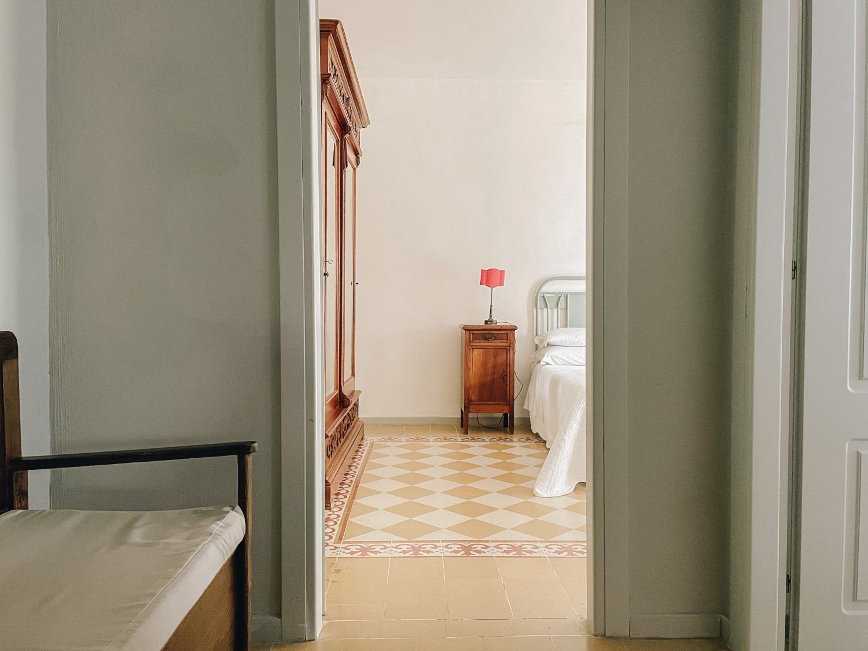 Two-Bedroom House - Annex - Photo 10