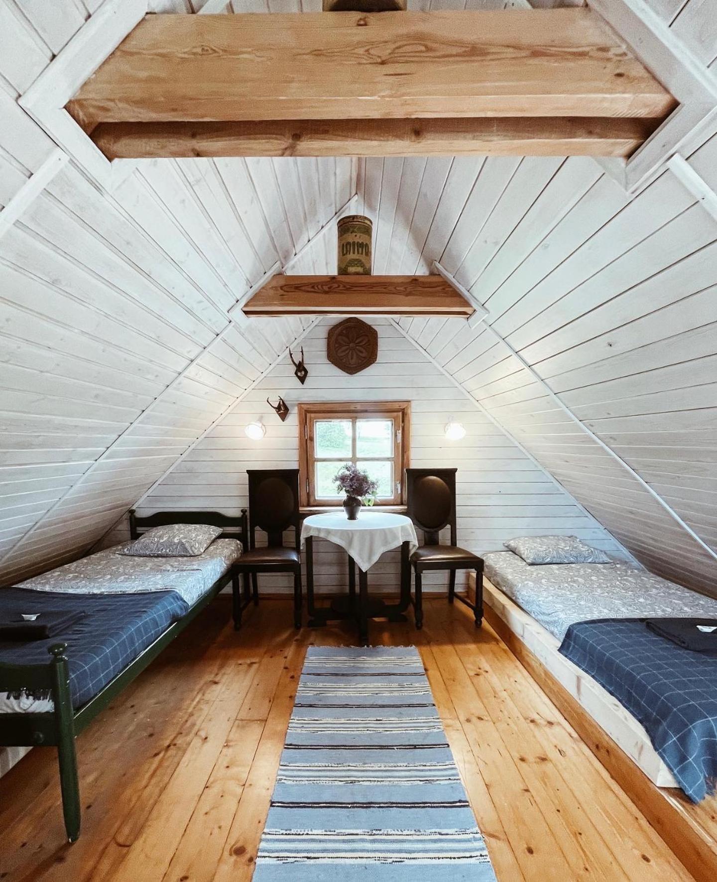 One-Bedroom House - Photo 25