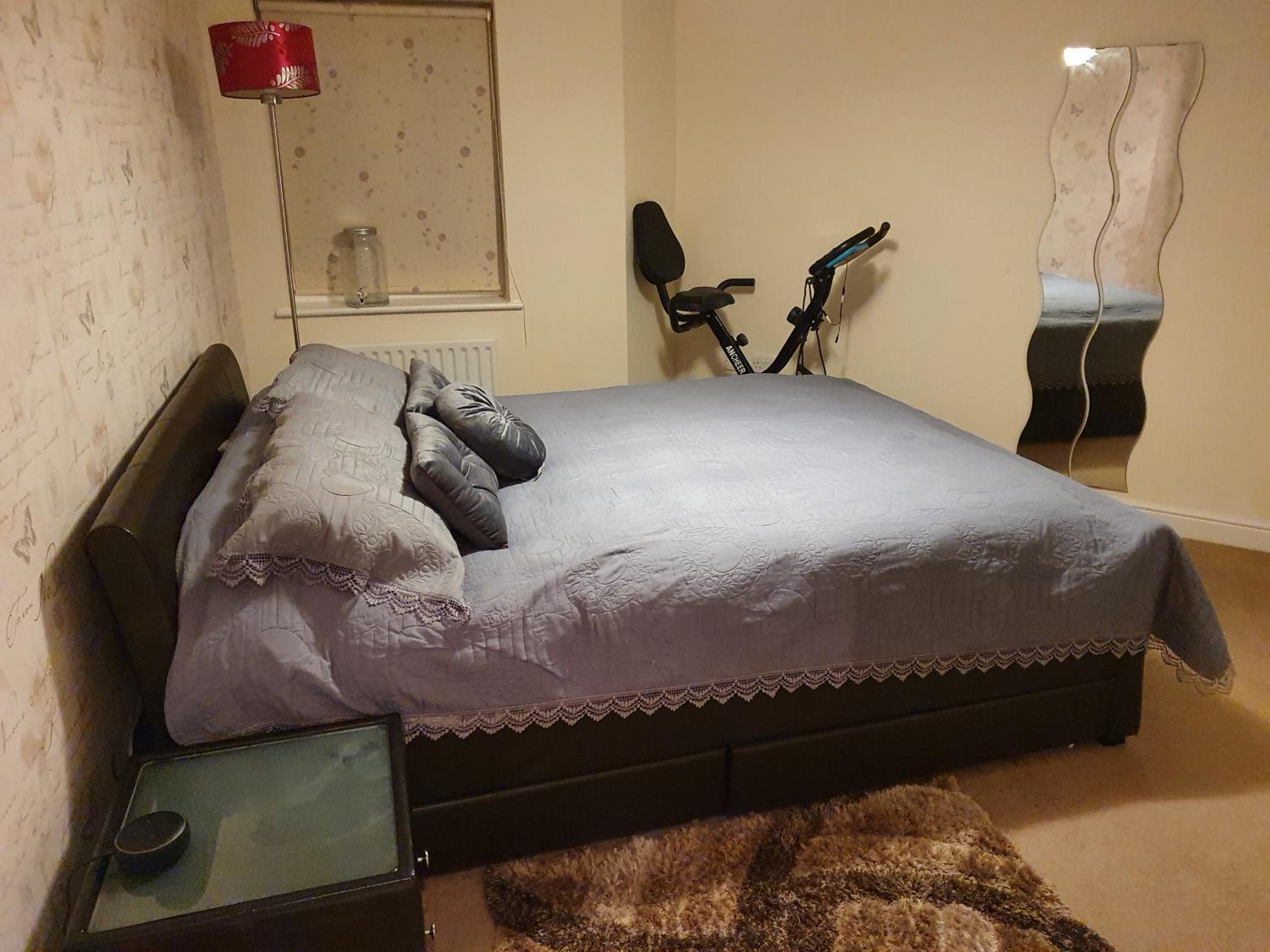 Deluxe Double Room with Shower photo 1