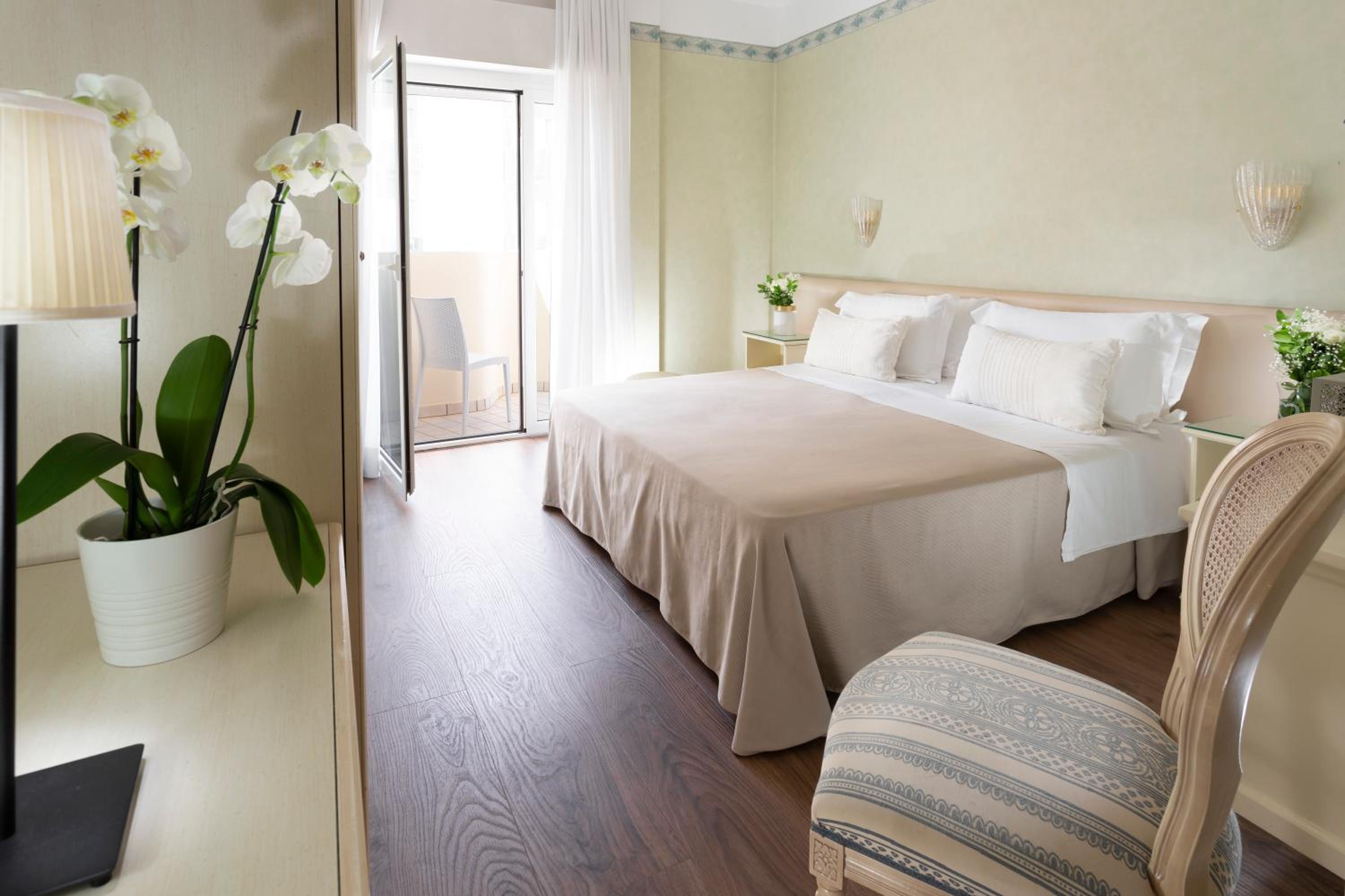 Superior Double or Twin Room - Photo 4