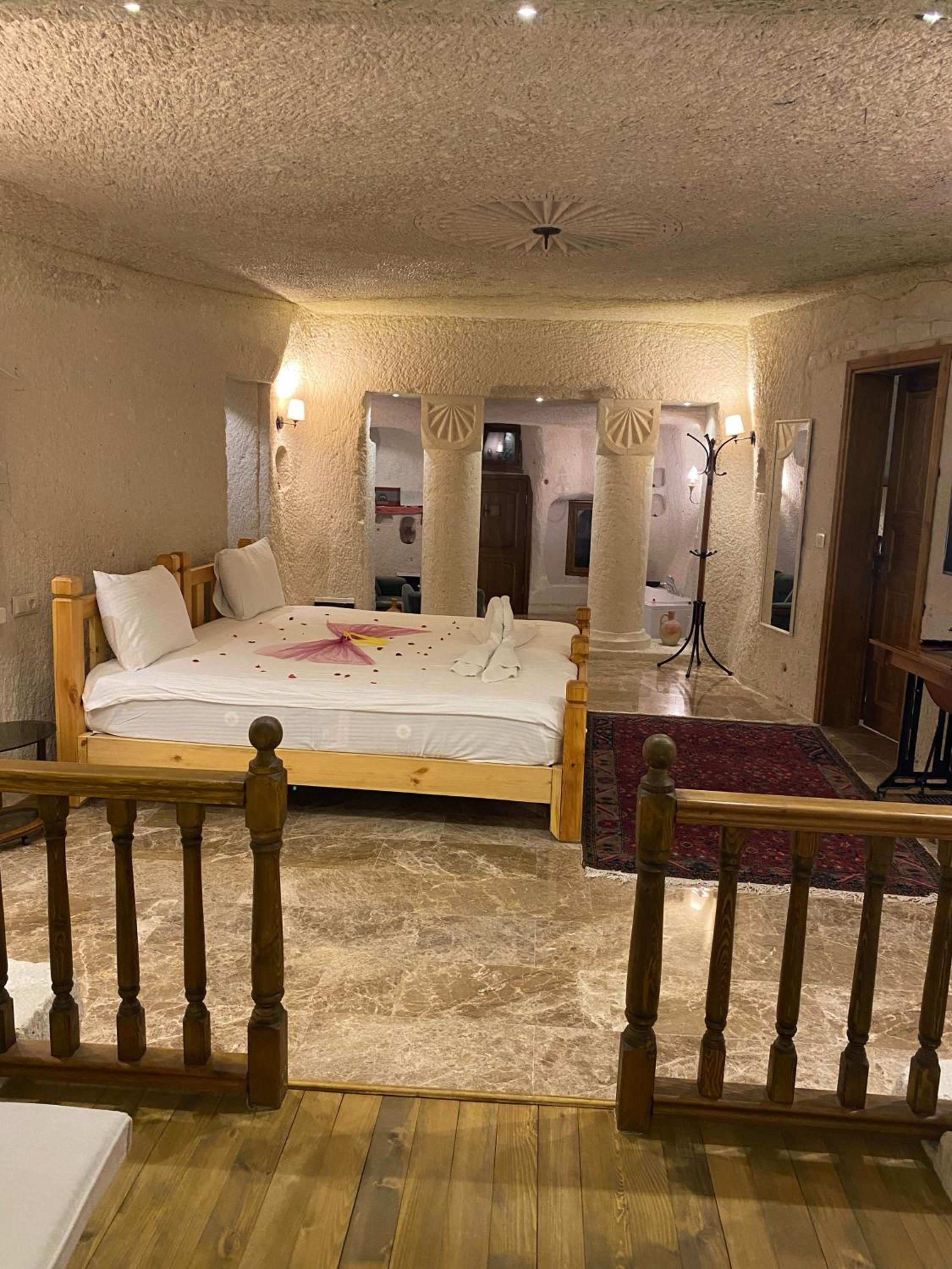 Superior Double Room - Photo 19