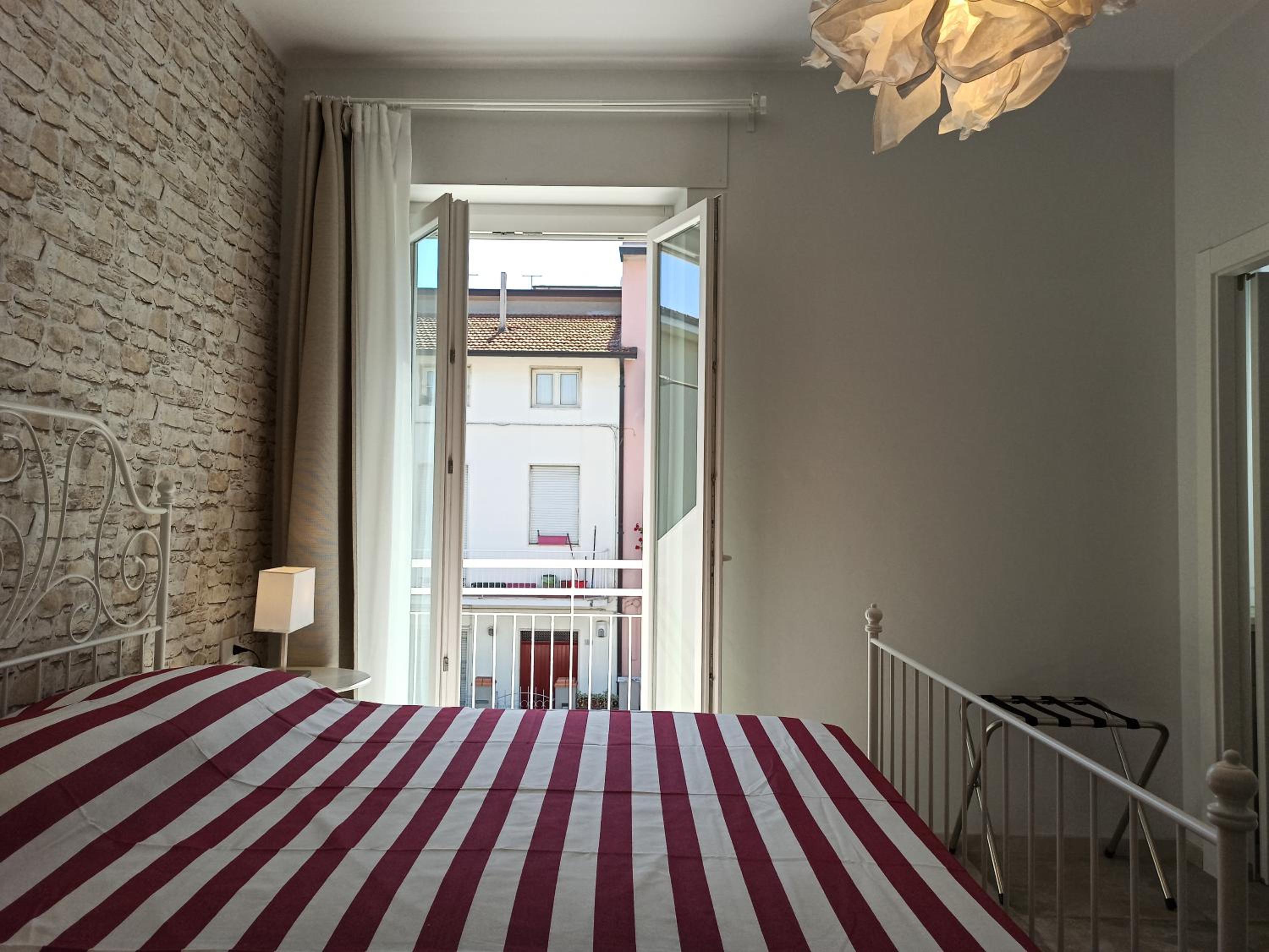 Deluxe Double Room With Balcony photo 1