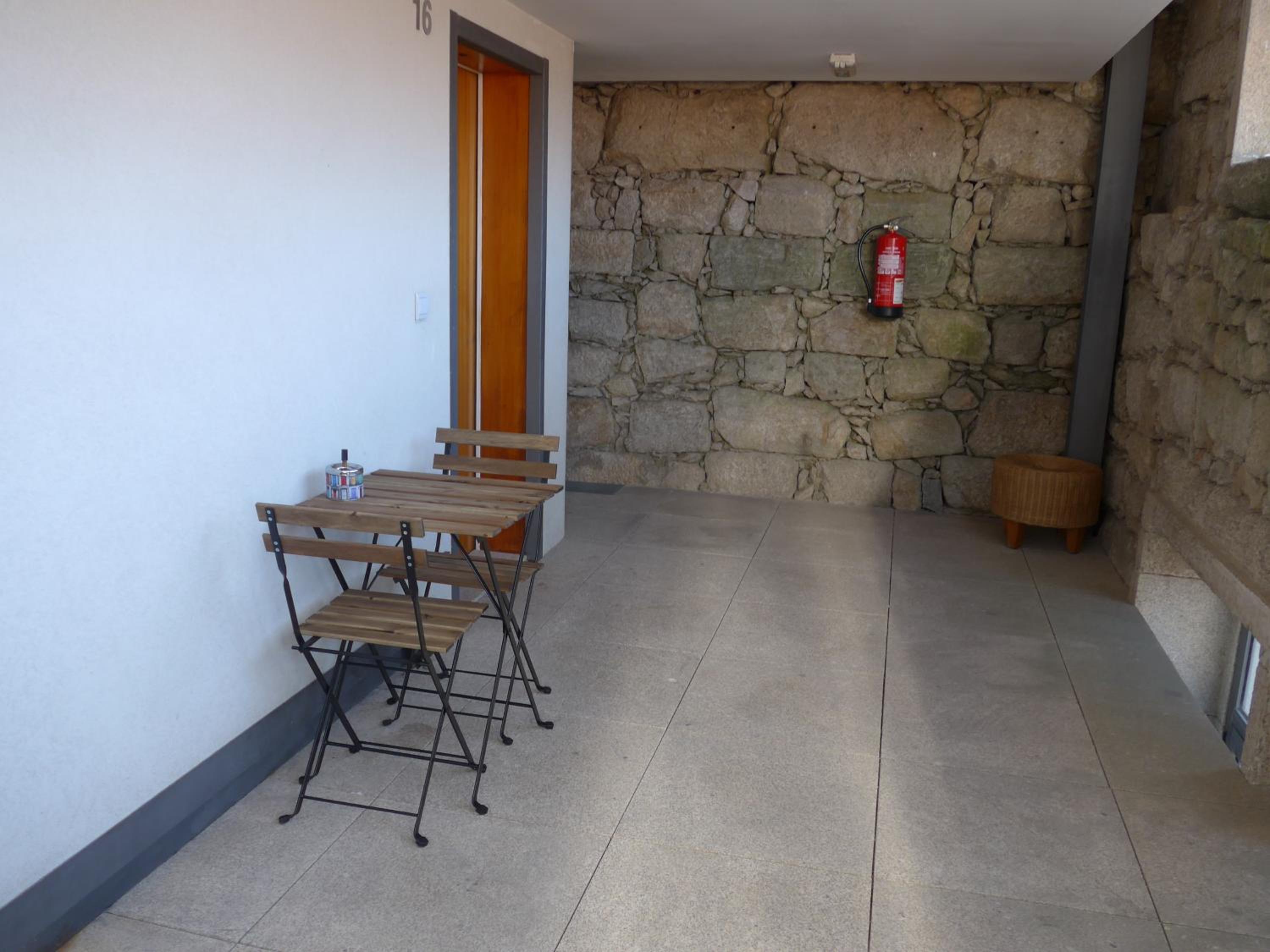 Studio - Photo 20