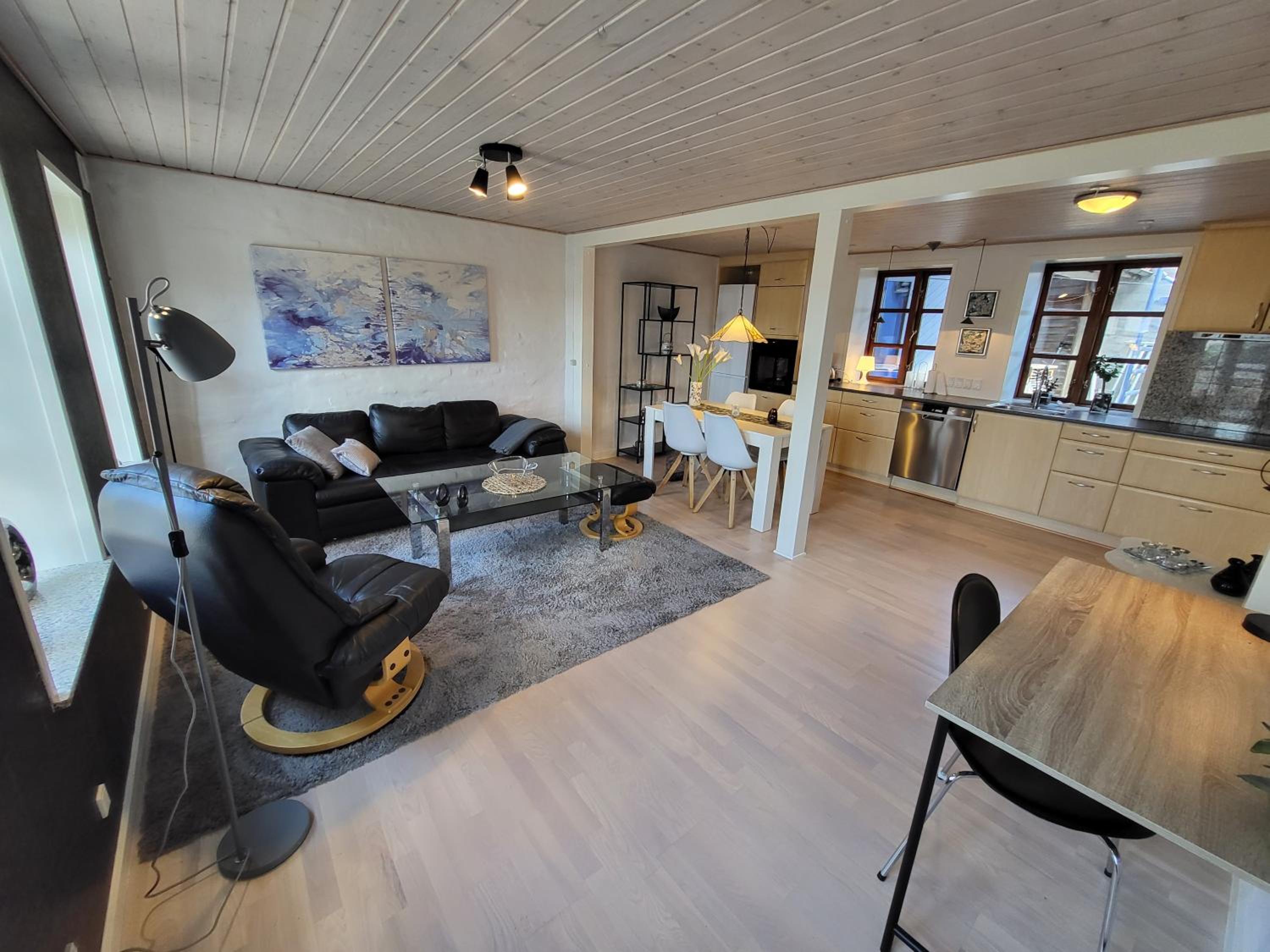 Three-Bedroom Townhouse photo 1