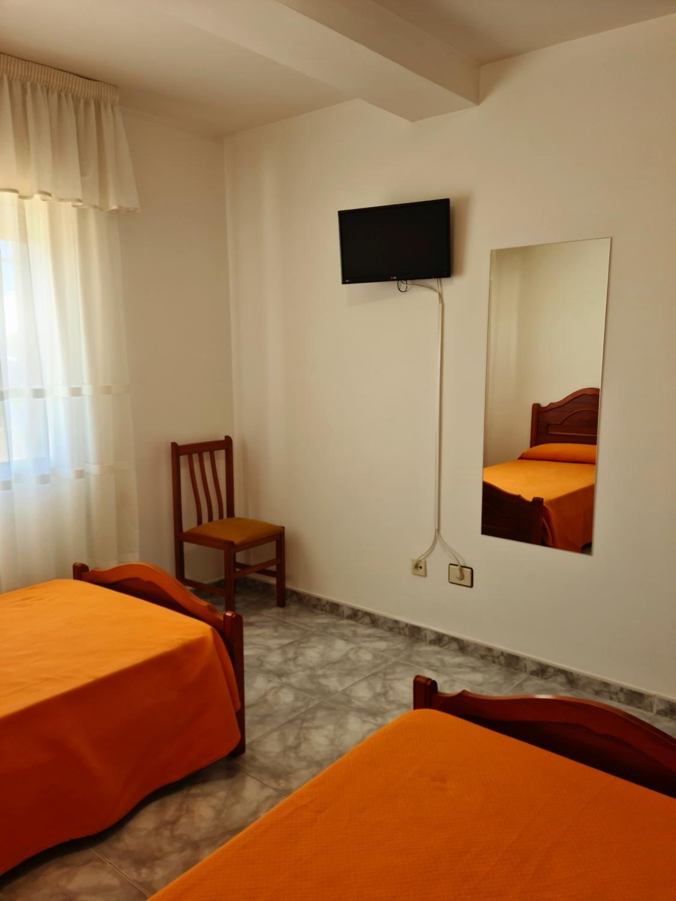 Twin Room photo 2