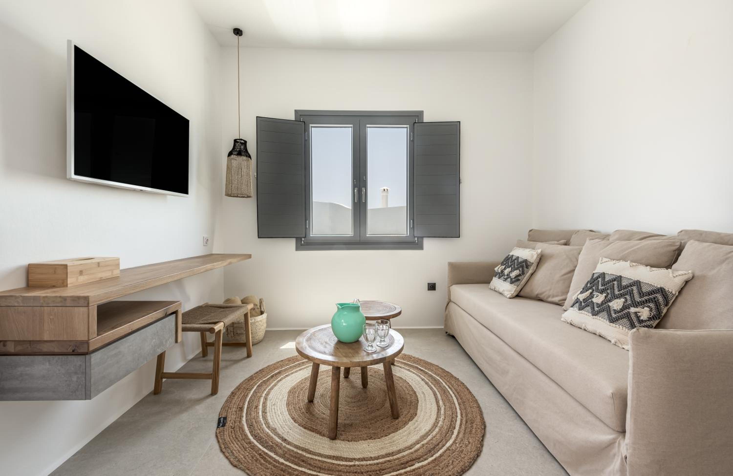 Premium Suite with Sea View photo 2