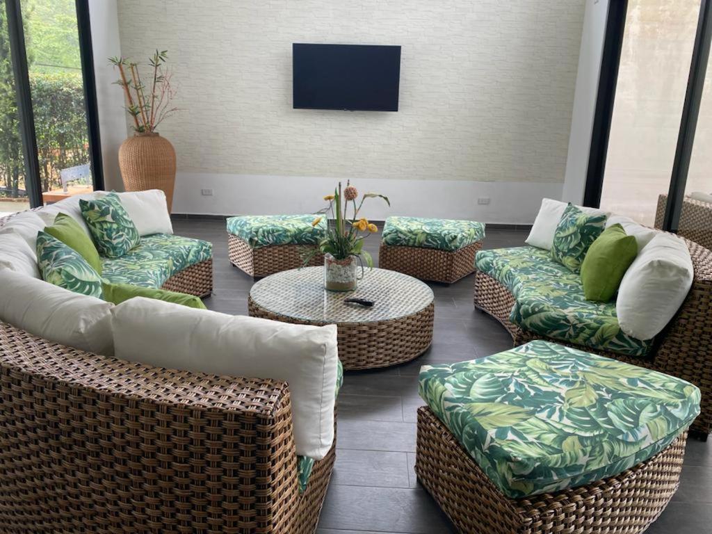 Three-Bedroom Villa photo 3