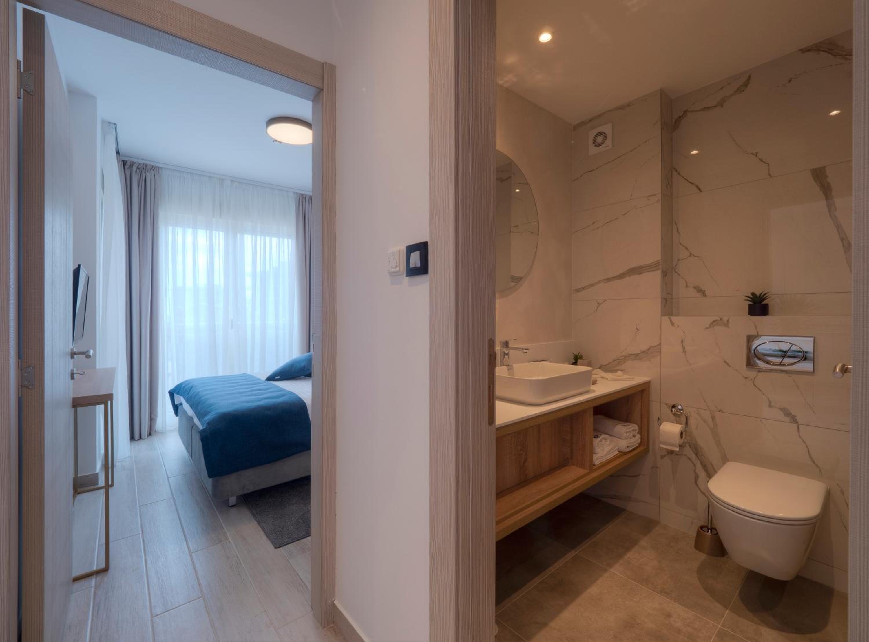 Premium Apartment - Photo 4