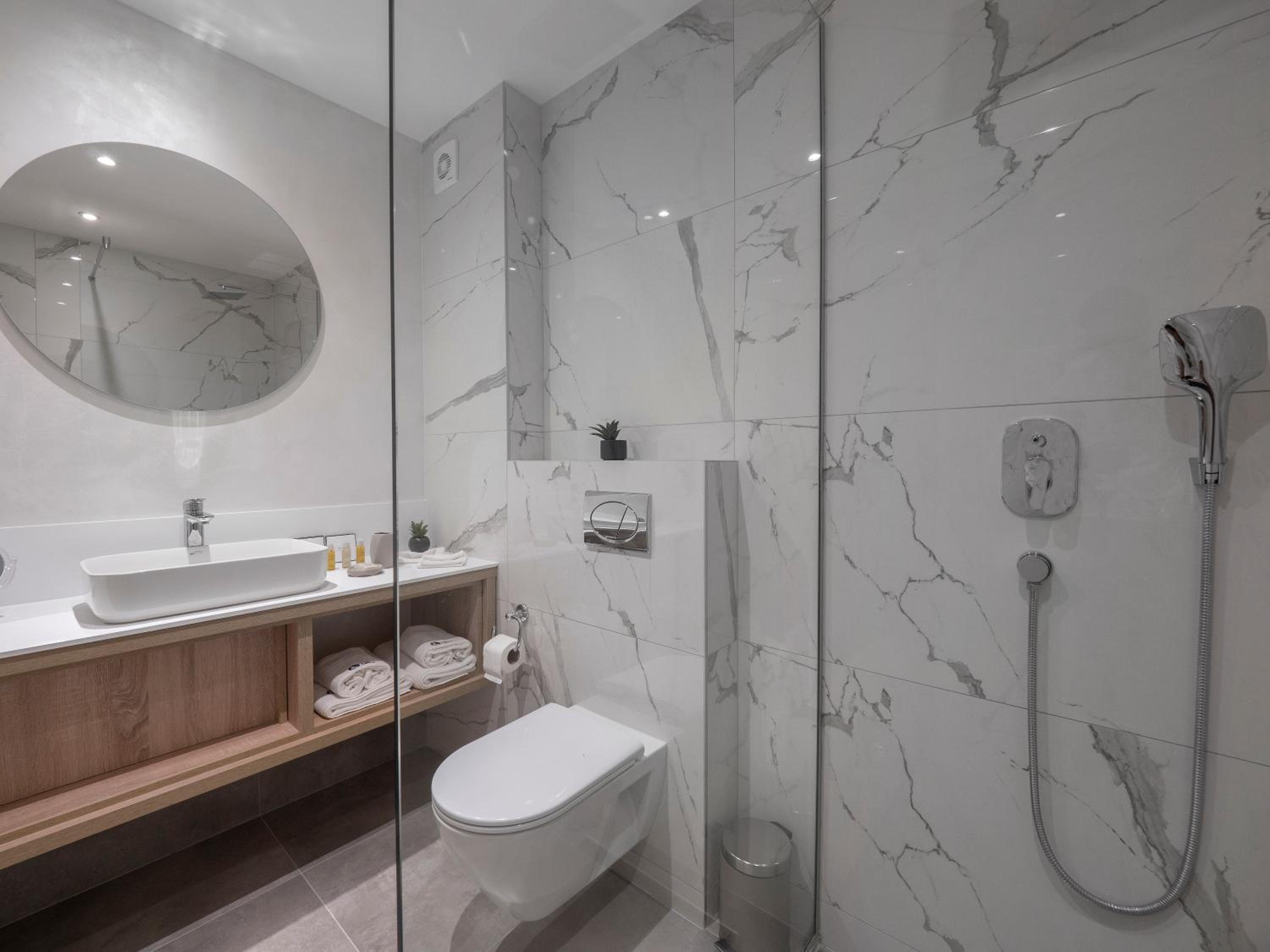 Premium Apartment - Photo 5