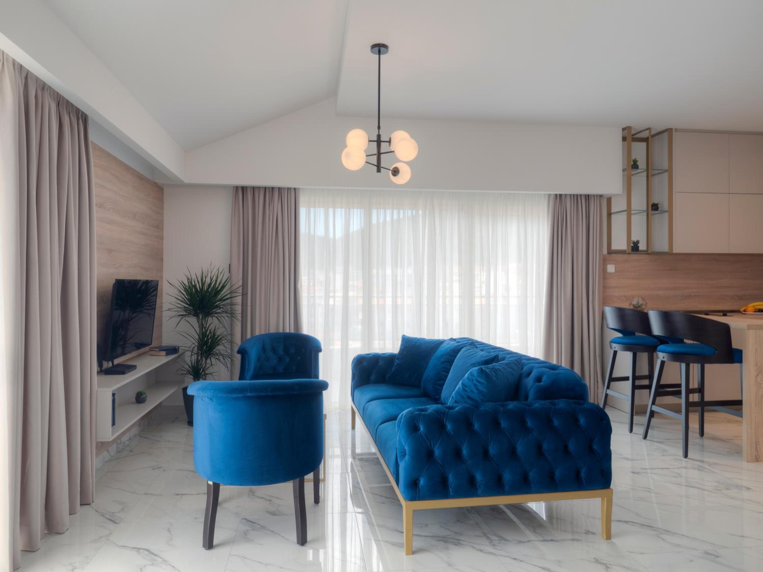 Penthouse Apartment - Photo 15