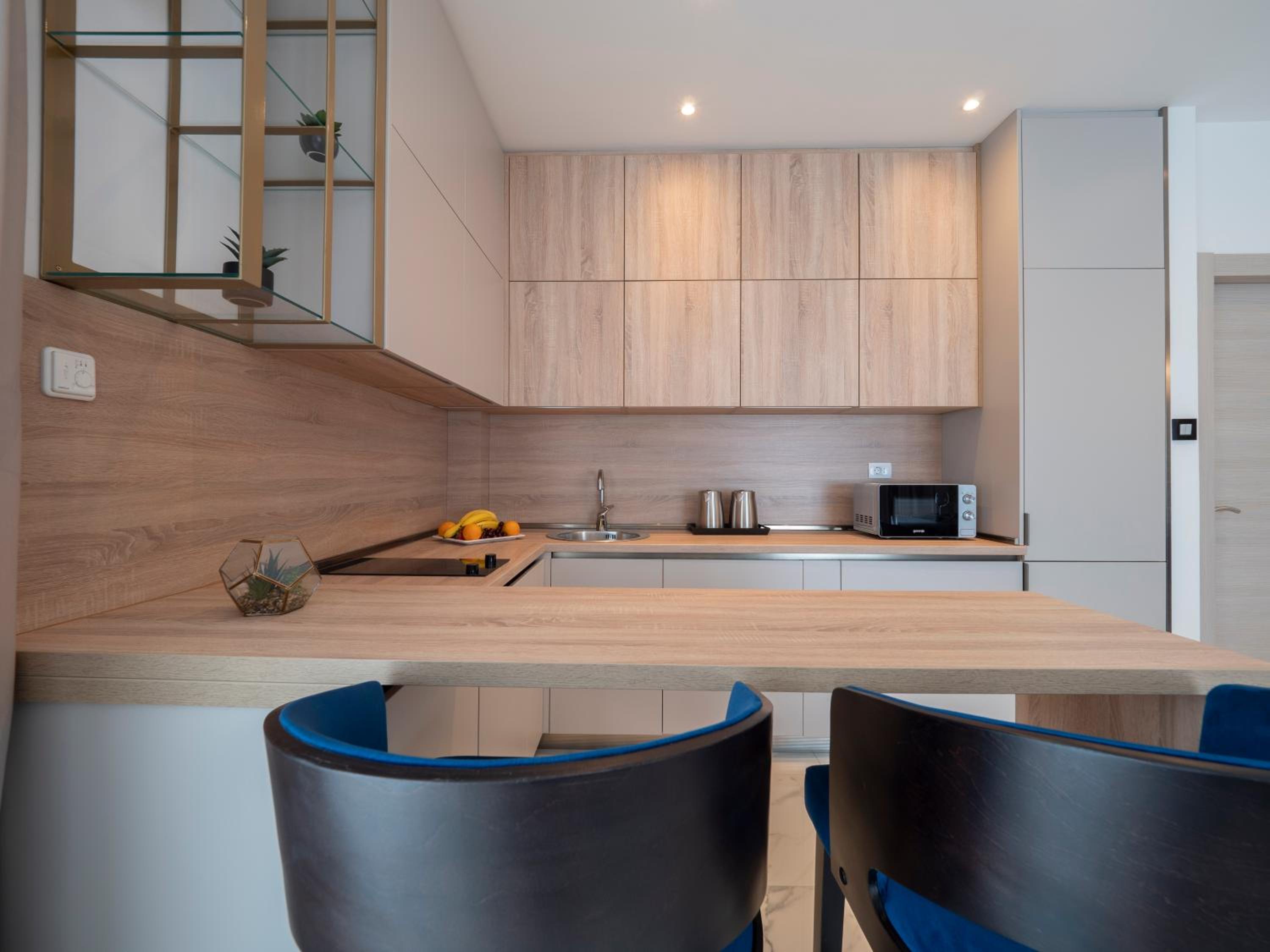 Penthouse Apartment - Photo 5