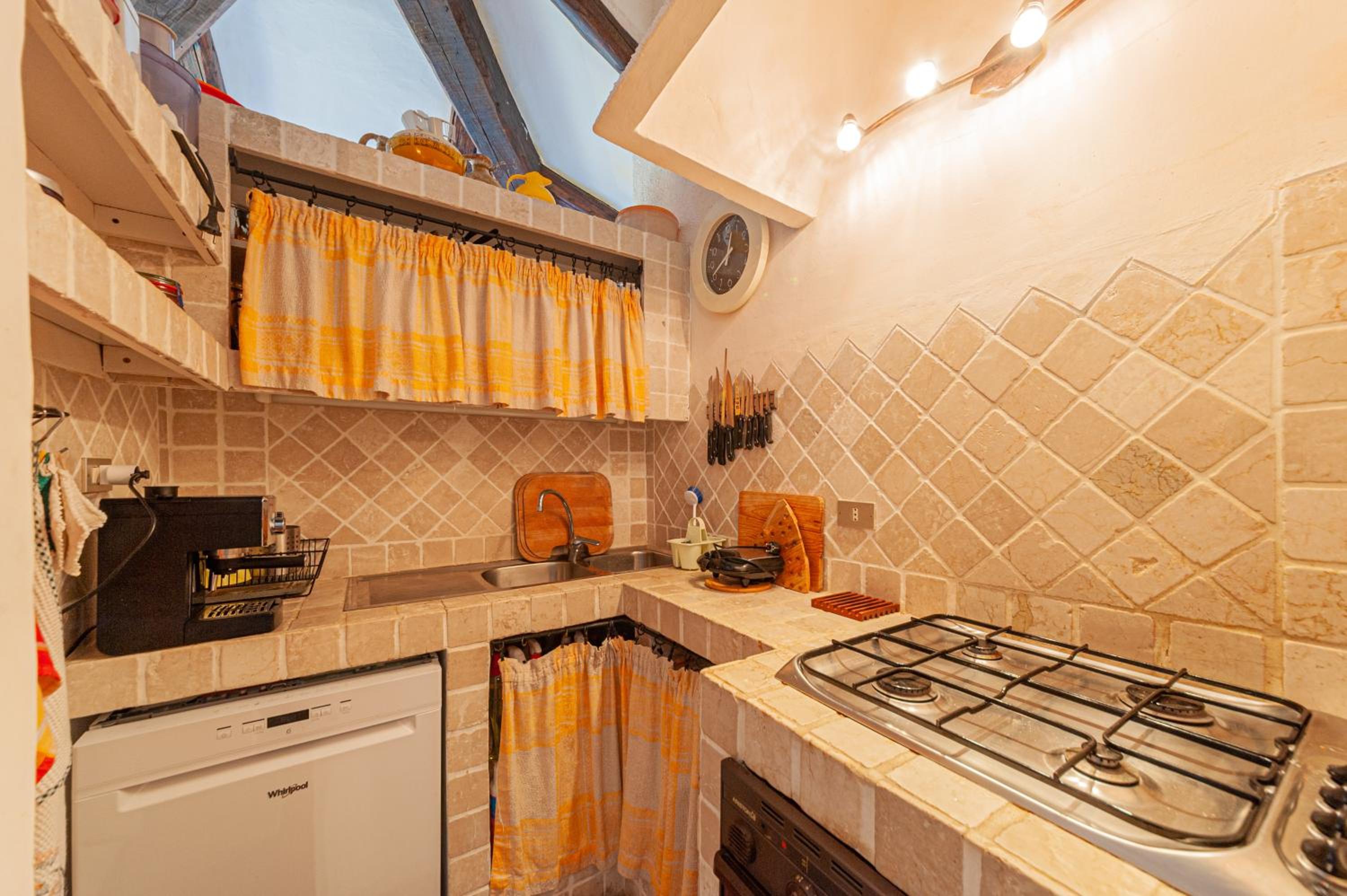 Two-Bedroom House photo 2
