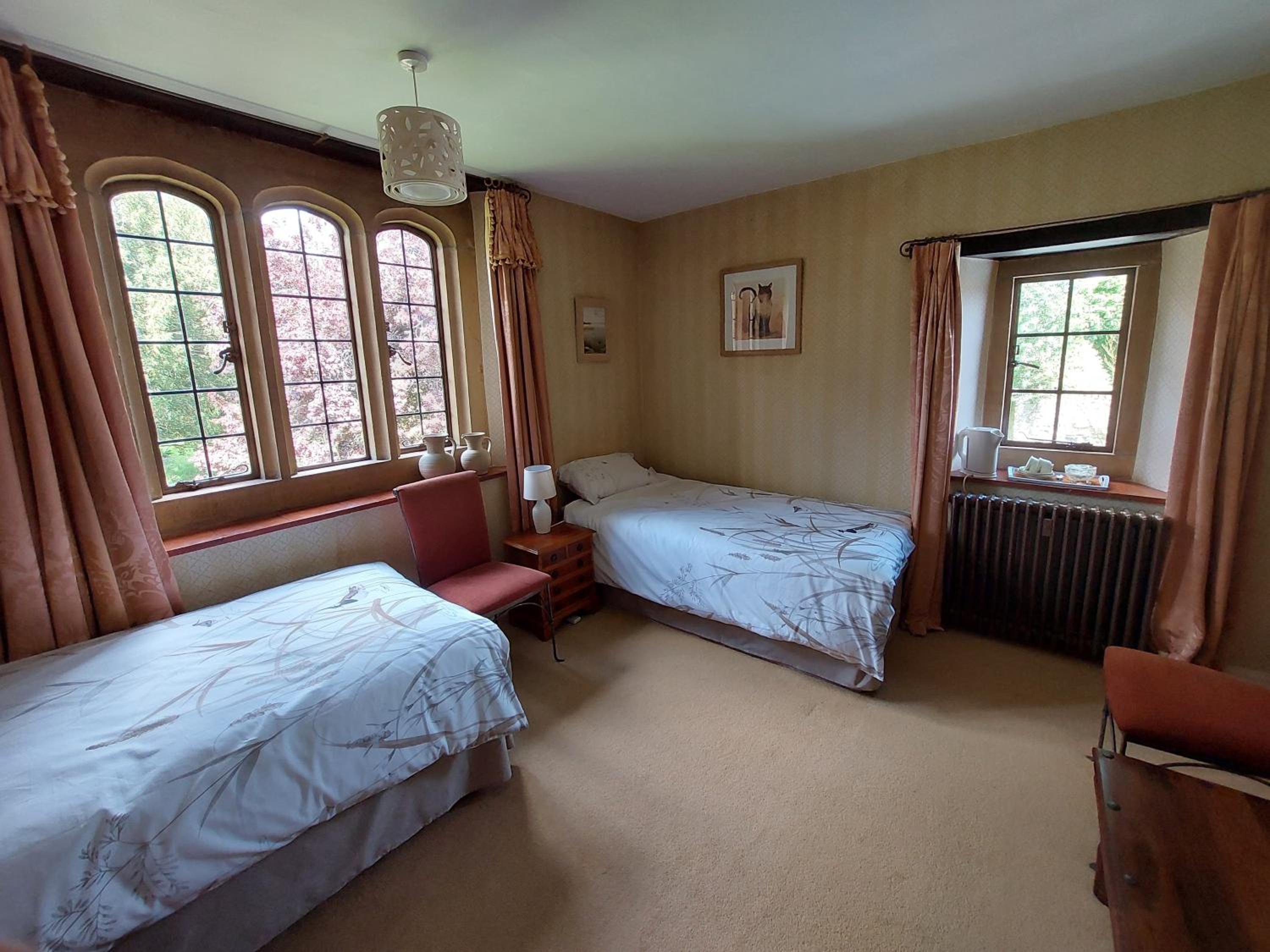 Twin Room with Garden View - Photo 1