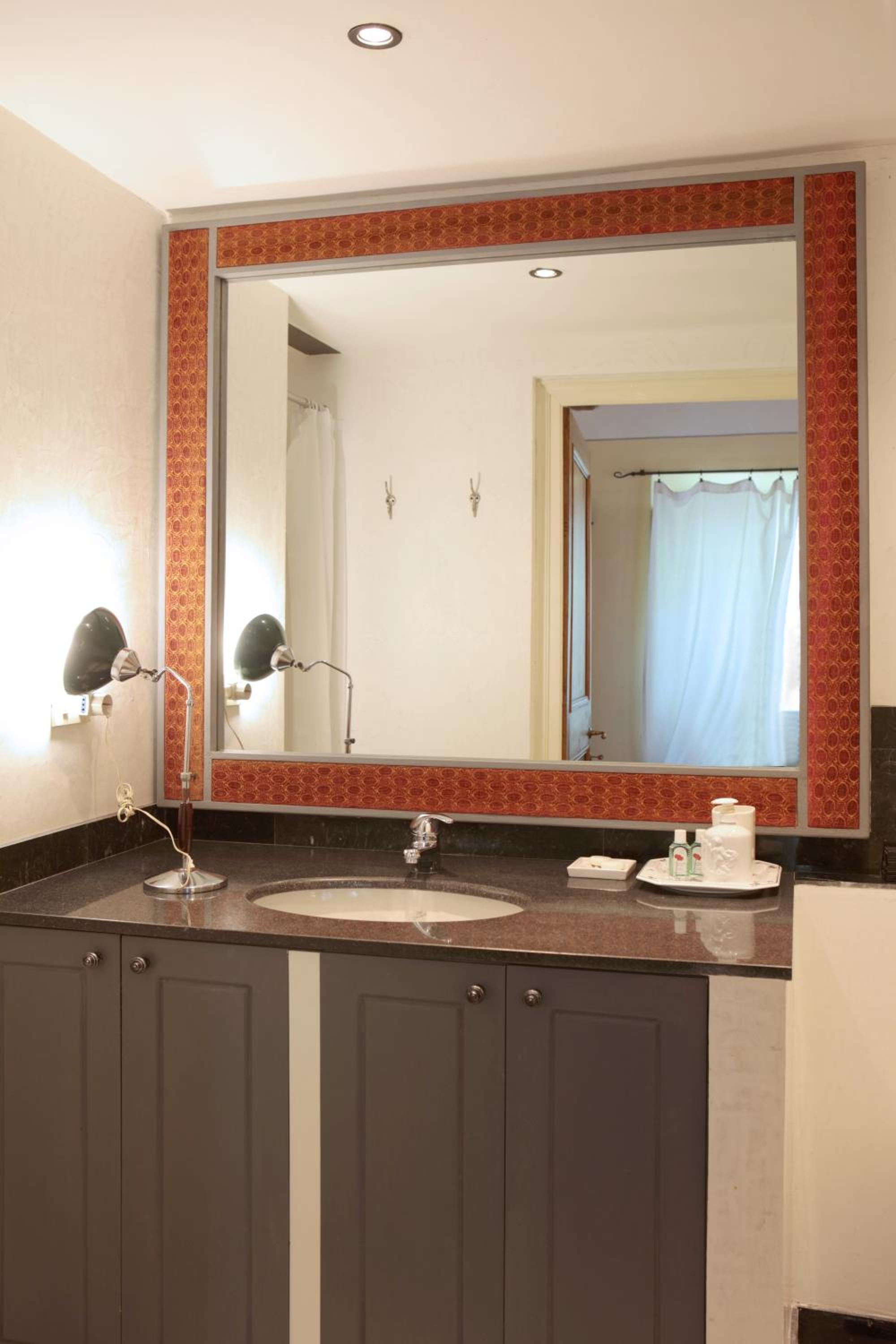 Deluxe King Suite - Photo 3