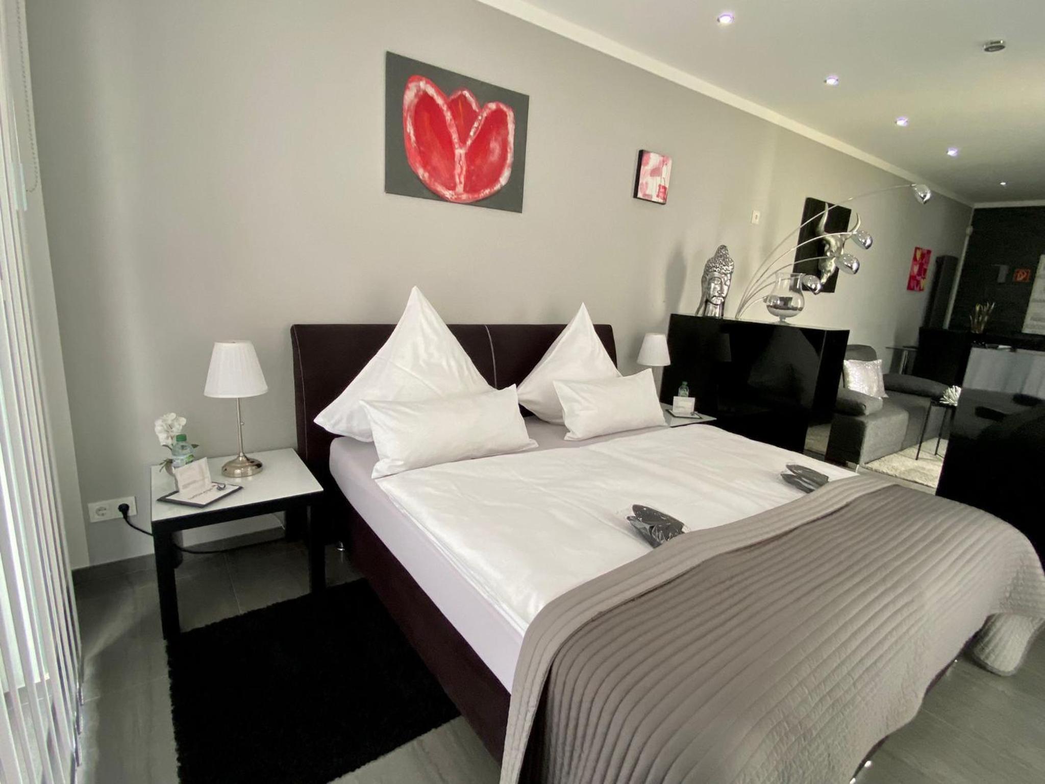 King Studio with Sofa Bed photo 1