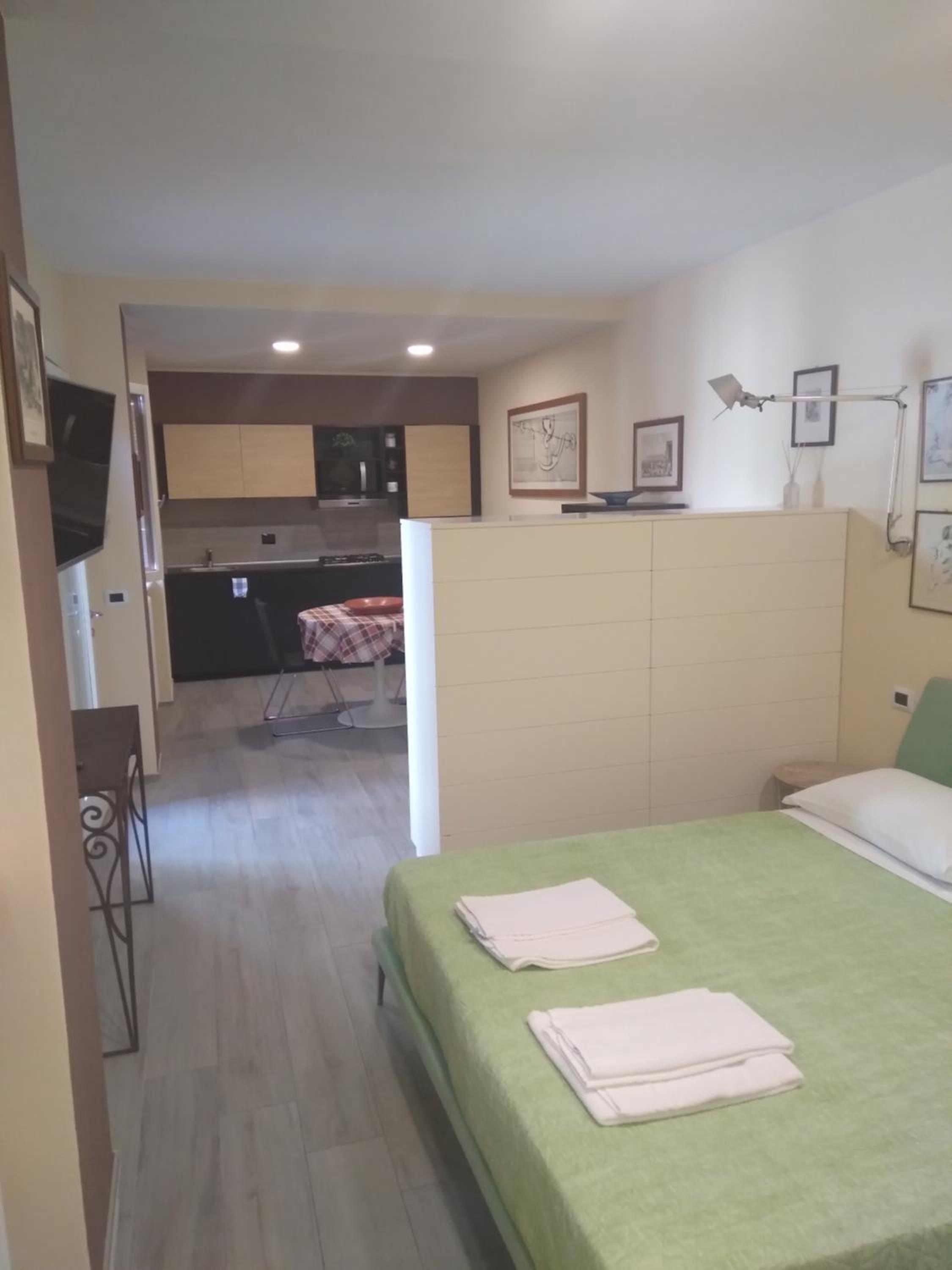 One-Bedroom Apartment - Separate Building - Via Torretta 2 photo 2