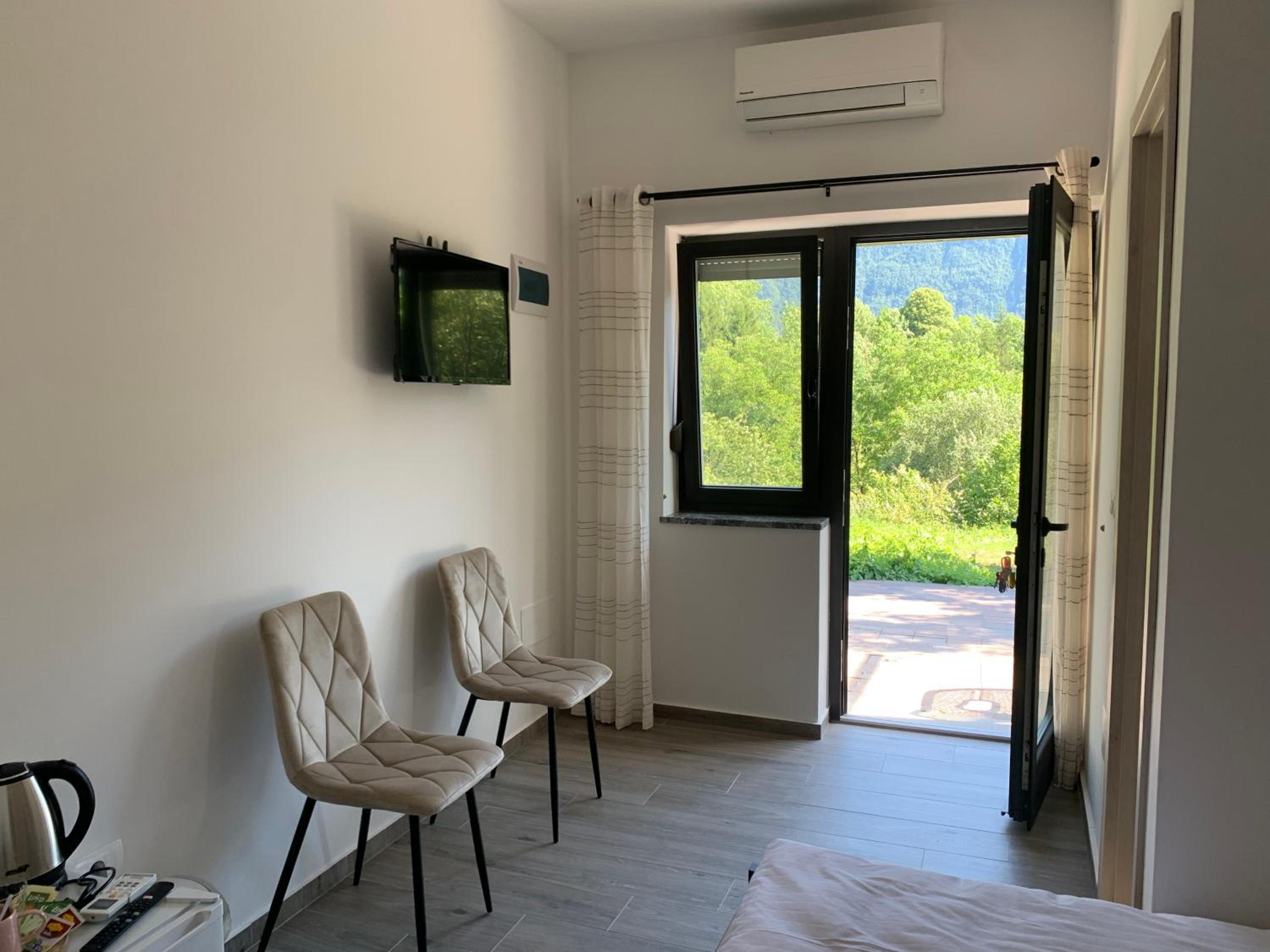 Double Room with Garden View photo 2