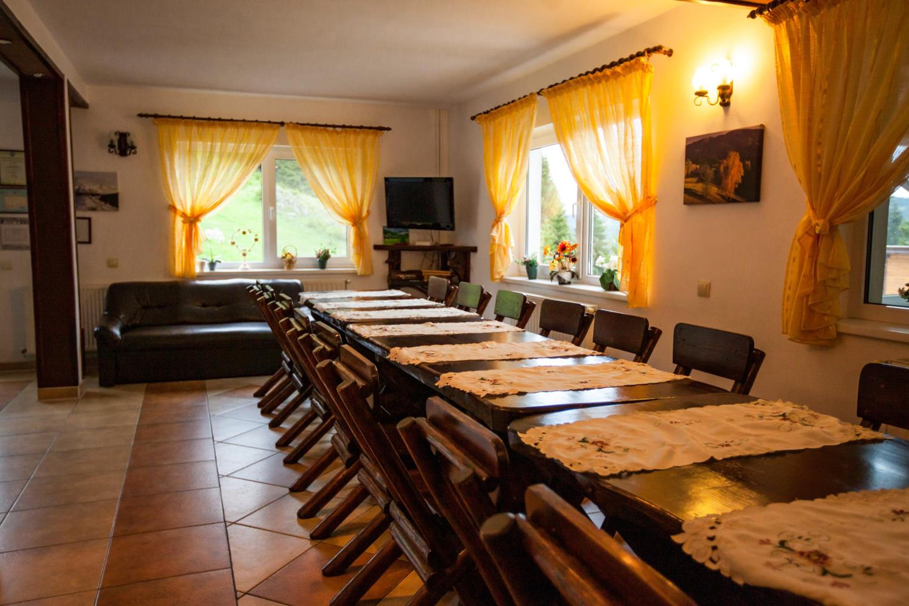 Villa photo 3