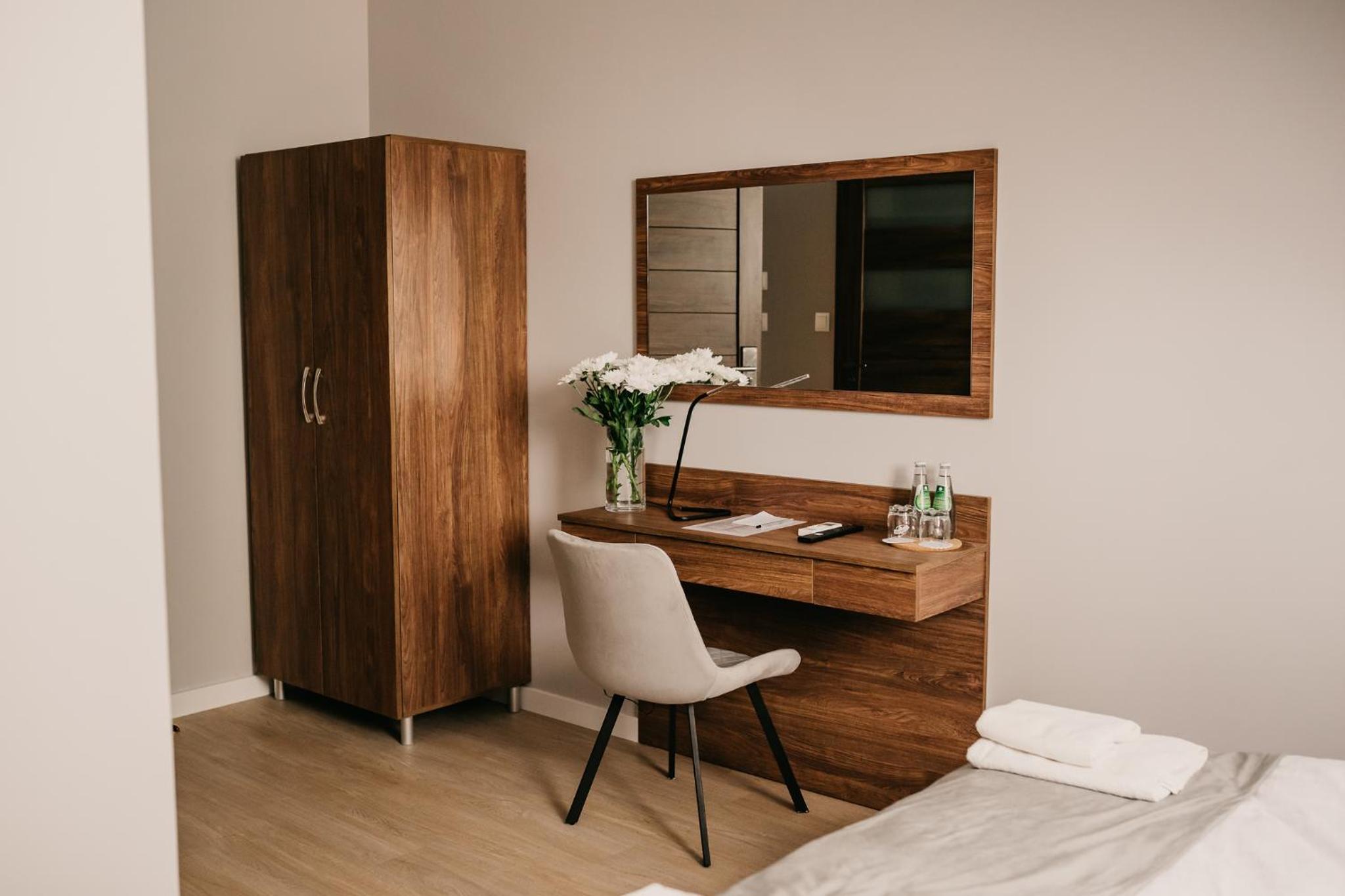 Double Room - Photo 2
