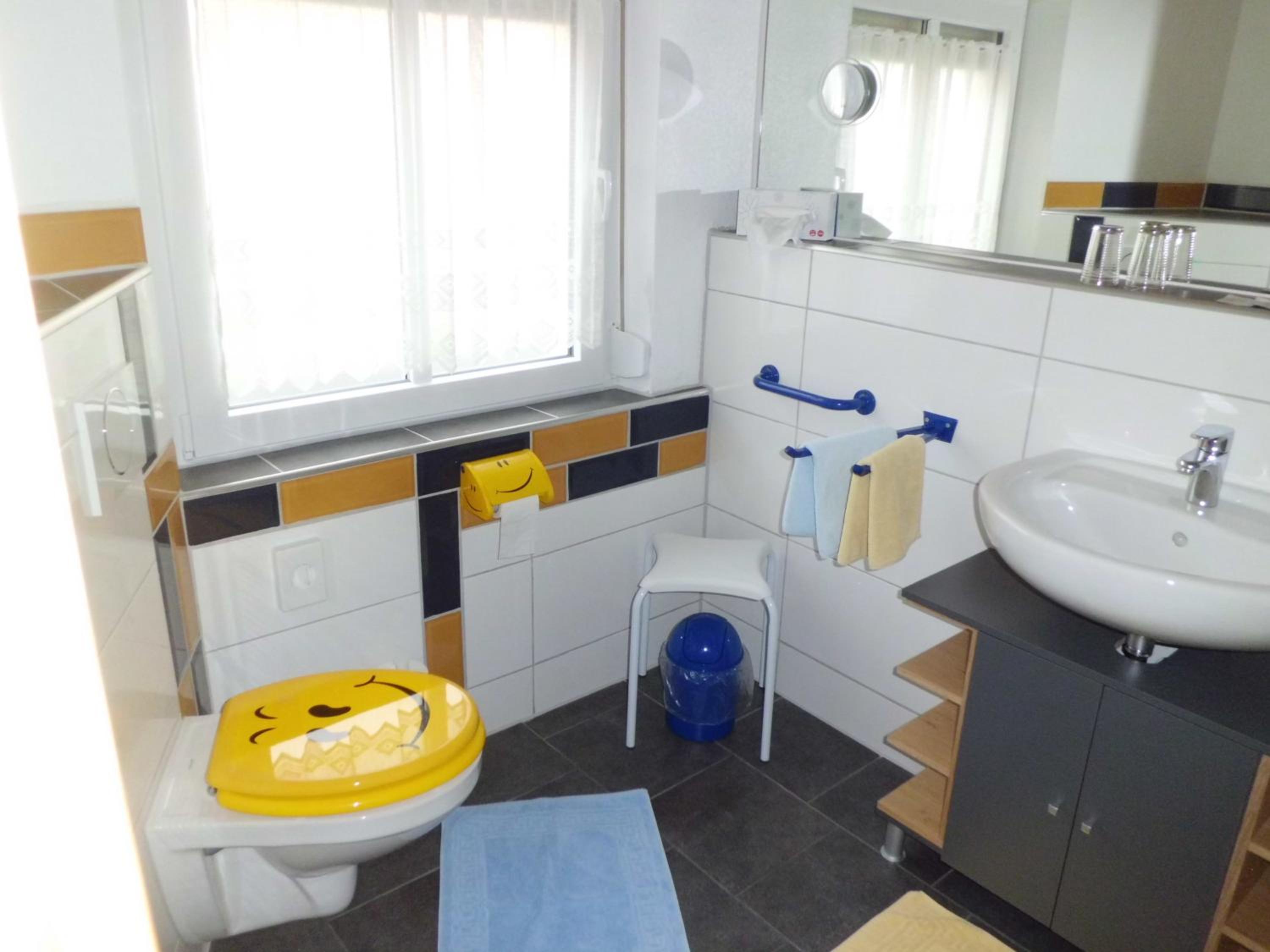 Large Single Room photo 3