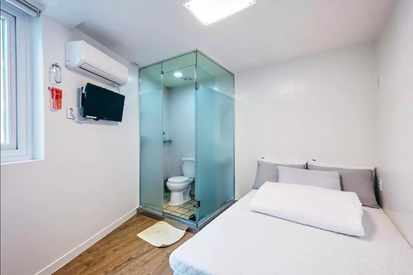 Deluxe Double Room - Photo 1