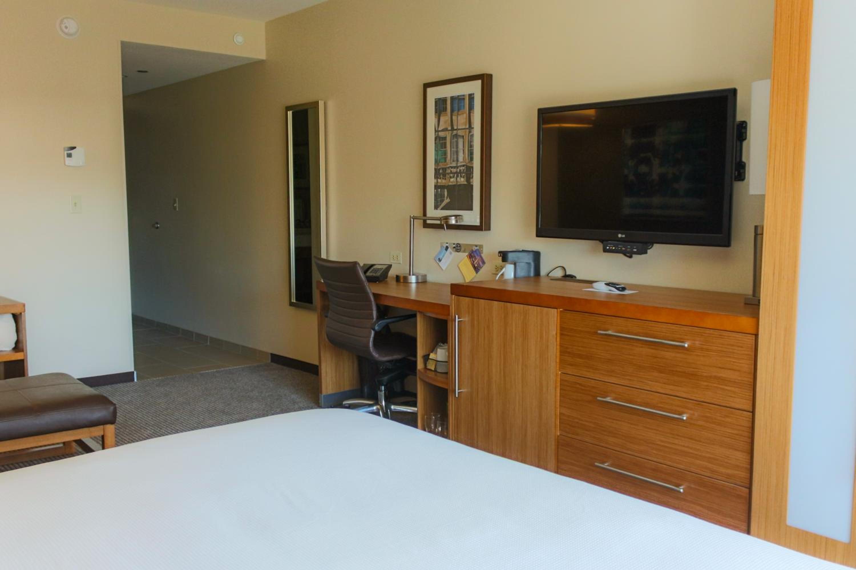 Available room