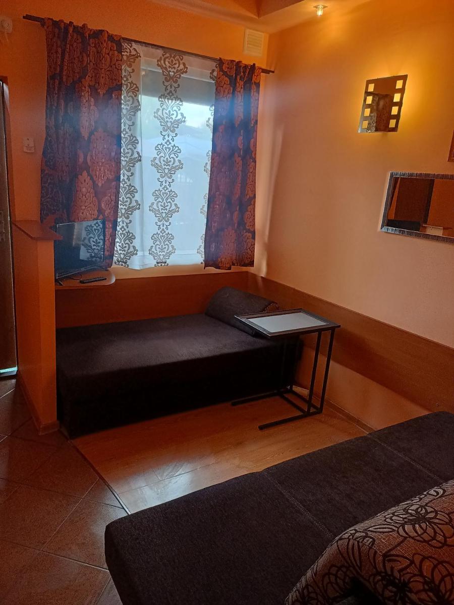 Double Room with Balcony (2 Adults + 1 Child) photo 3