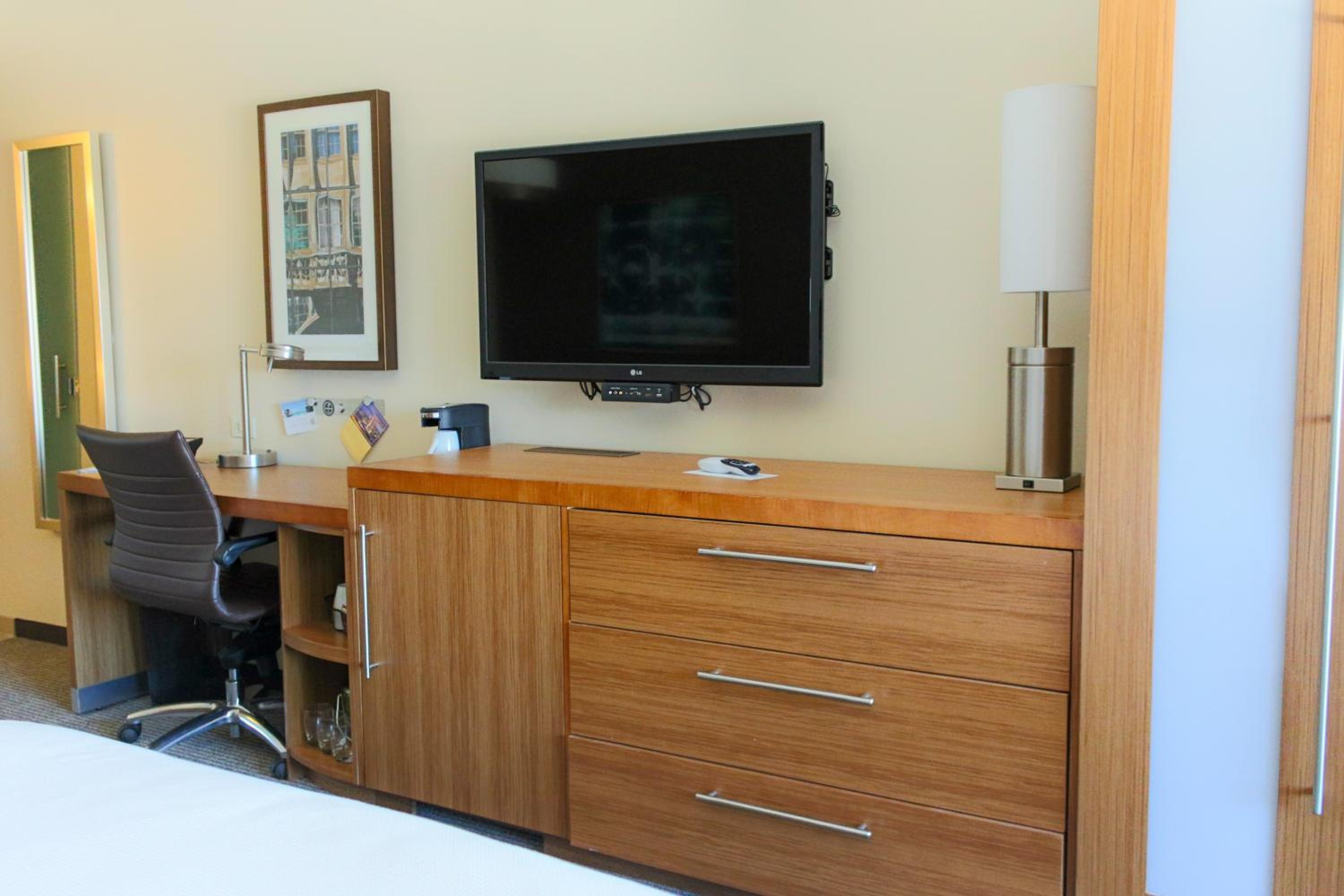 Queen Room with Two Queen Beds and Sofa Bed