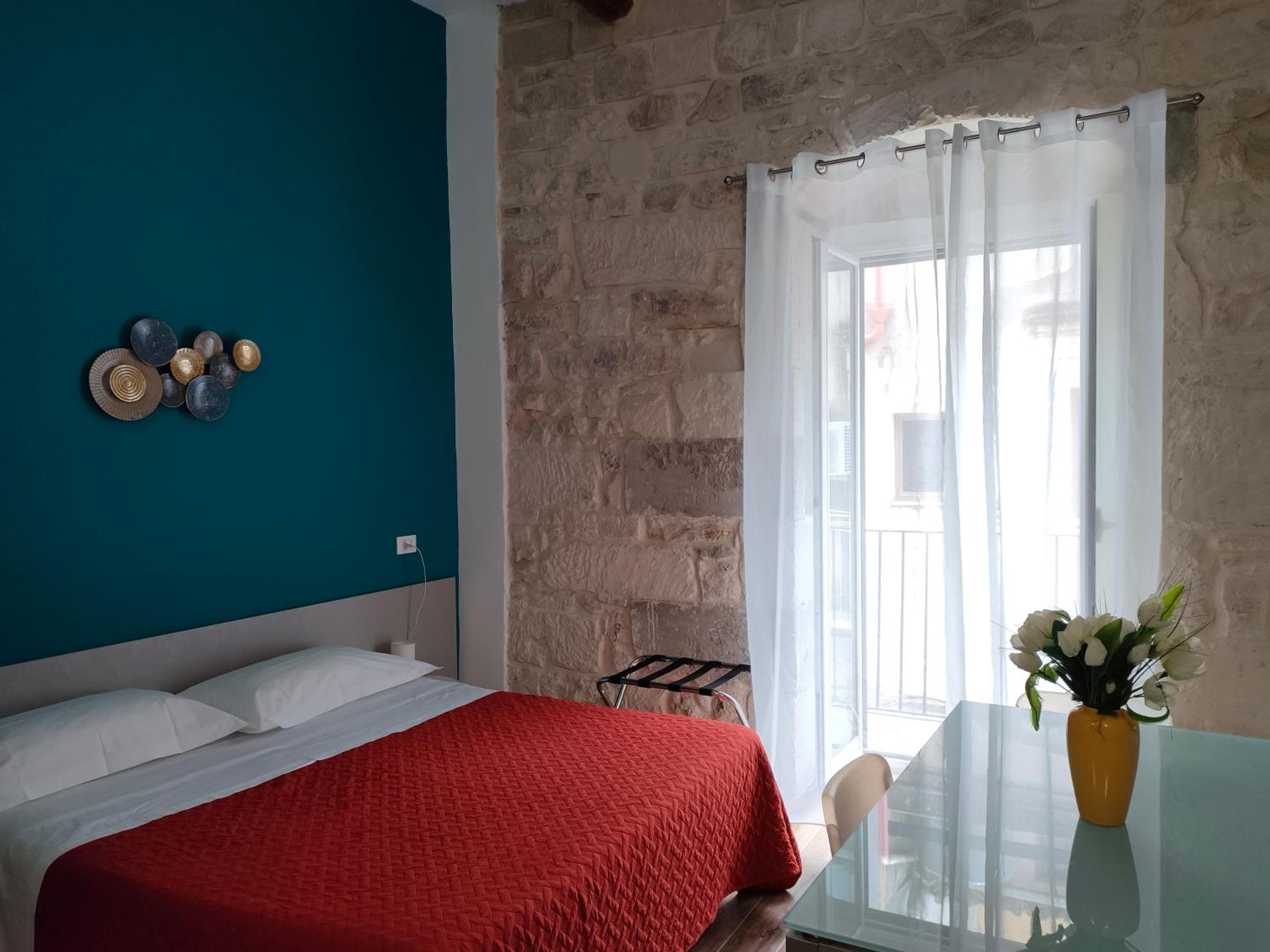 Studio with Balcony