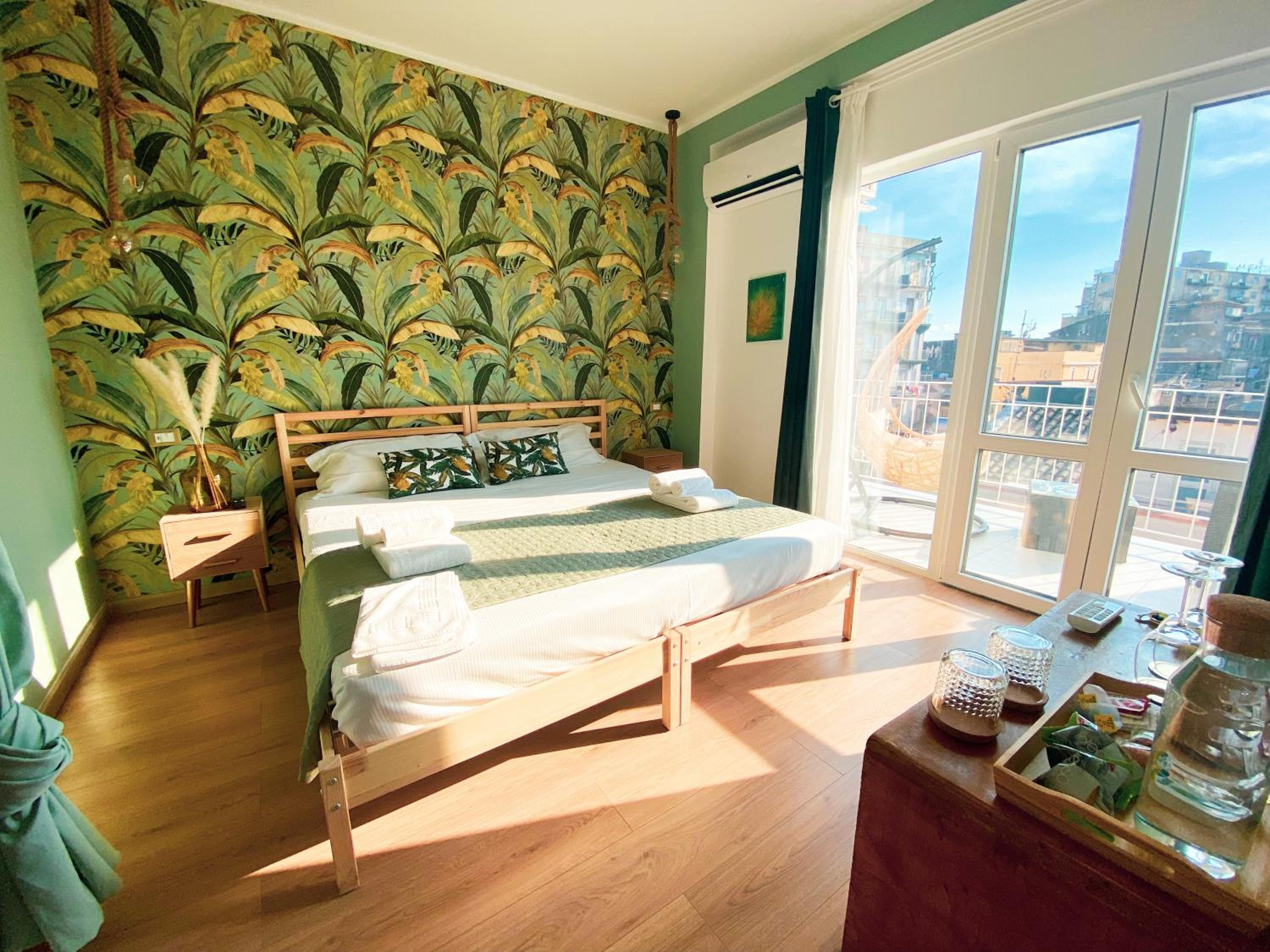 Queen Room with Balcony
